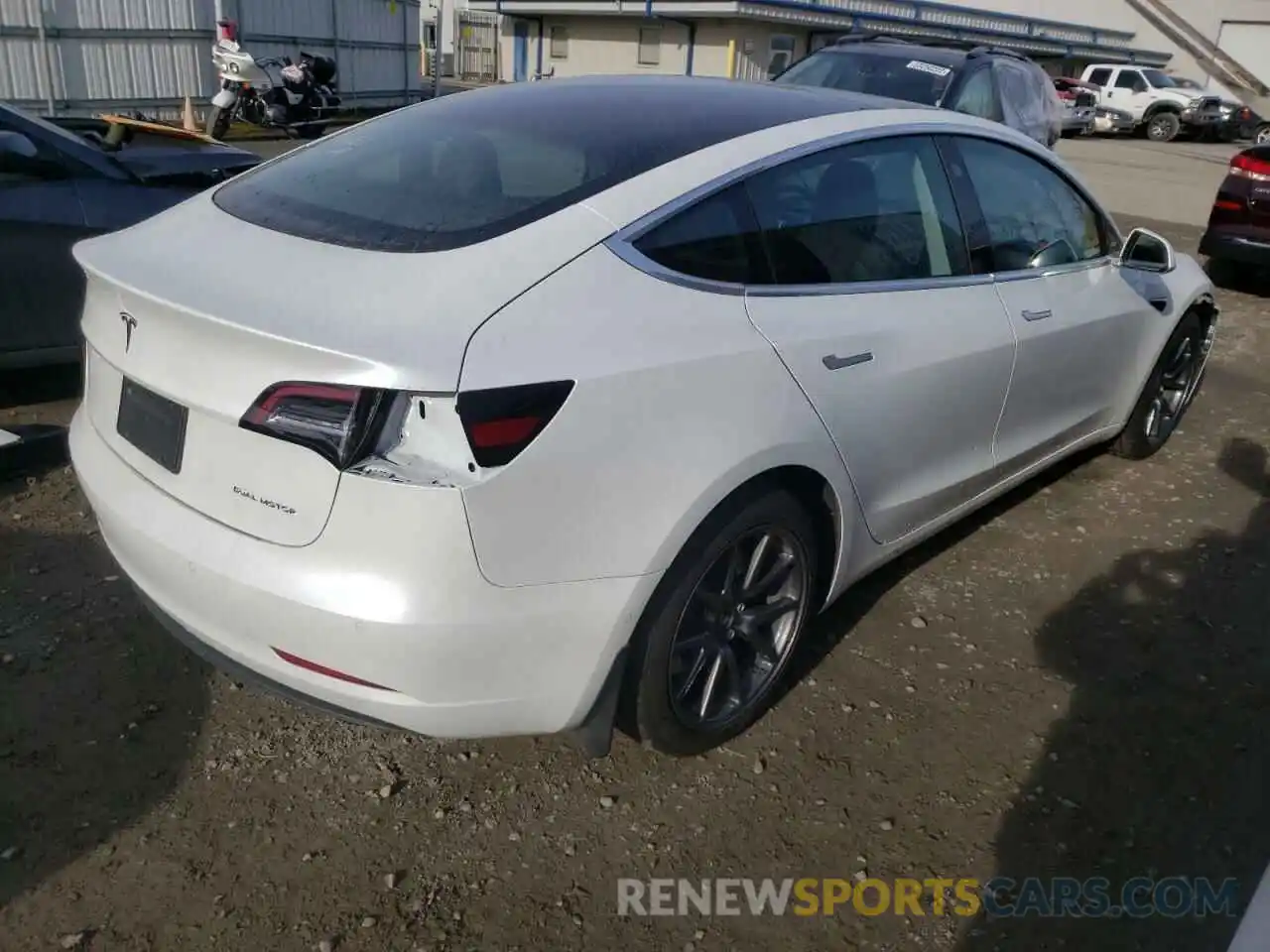 4 Photograph of a damaged car 5YJ3E1EBXLF801006 TESLA MODEL 3 2020