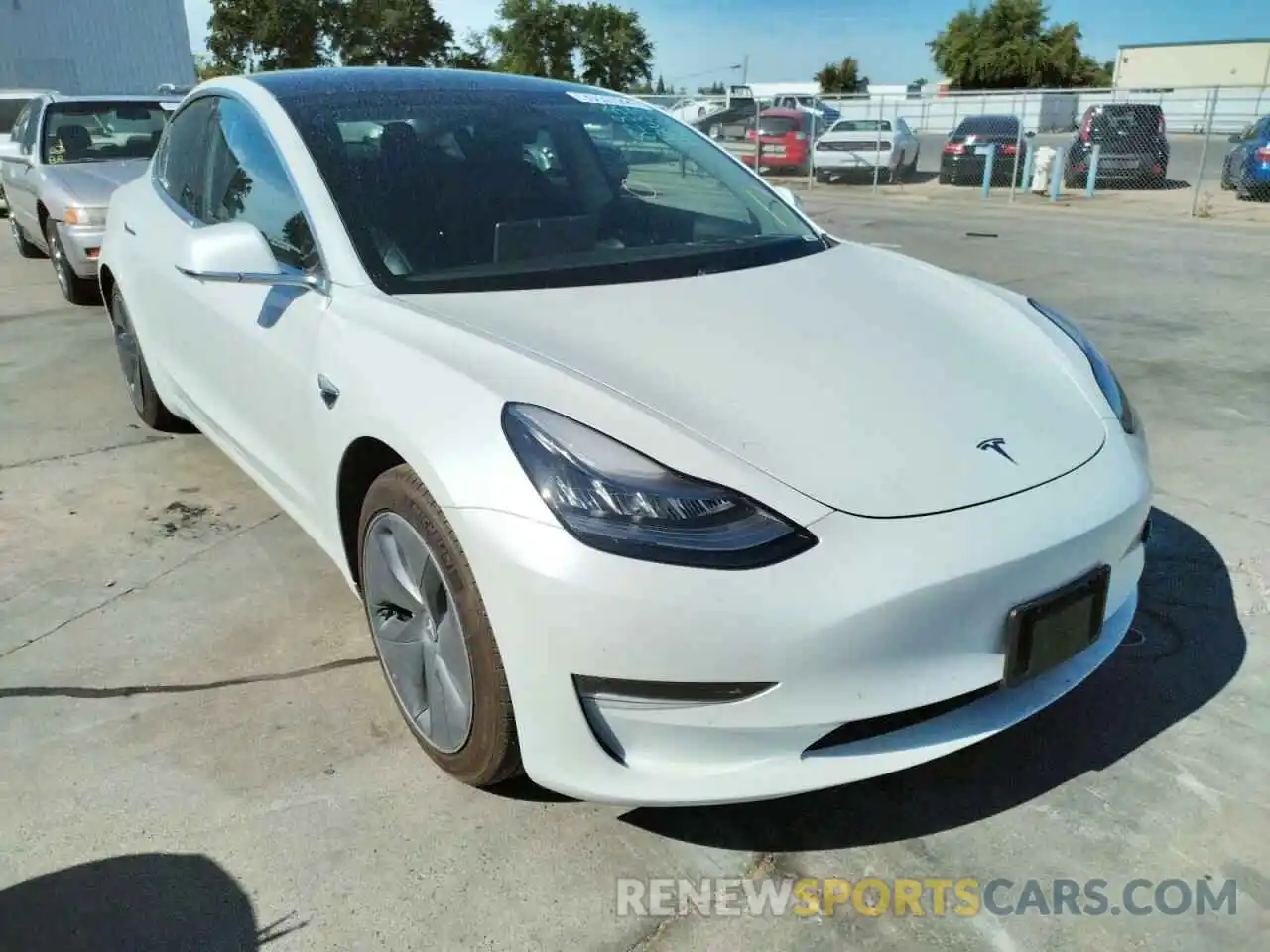 1 Photograph of a damaged car 5YJ3E1EBXLF807677 TESLA MODEL 3 2020