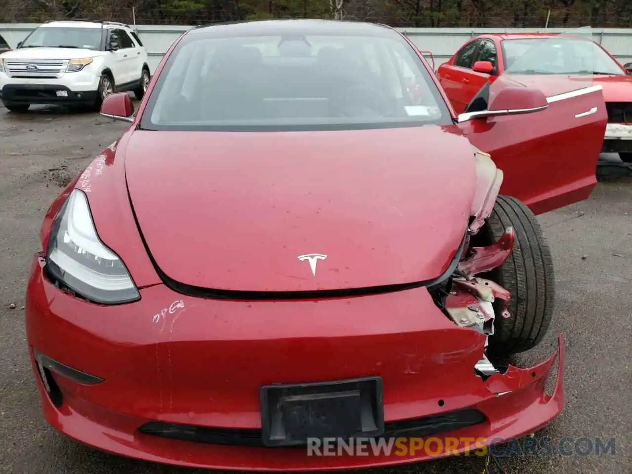 7 Photograph of a damaged car 5YJ3E1EC0LF586406 TESLA MODEL 3 2020