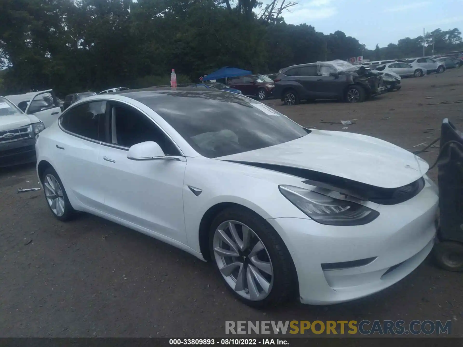 1 Photograph of a damaged car 5YJ3E1EC0LF587037 TESLA MODEL 3 2020