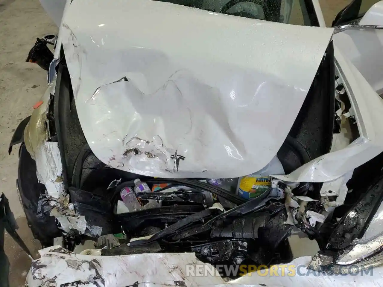 11 Photograph of a damaged car 5YJ3E1EC0LF624801 TESLA MODEL 3 2020
