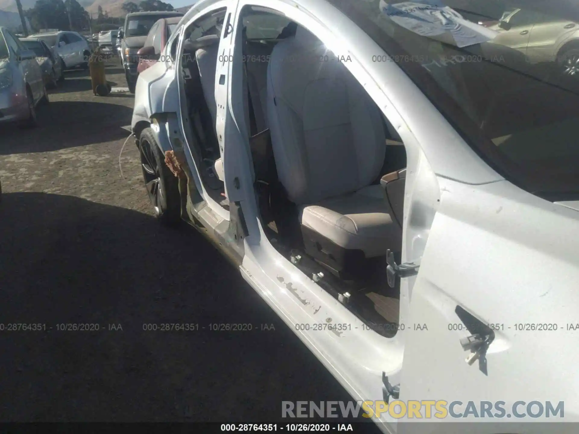 6 Photograph of a damaged car 5YJ3E1EC0LF641419 TESLA MODEL 3 2020