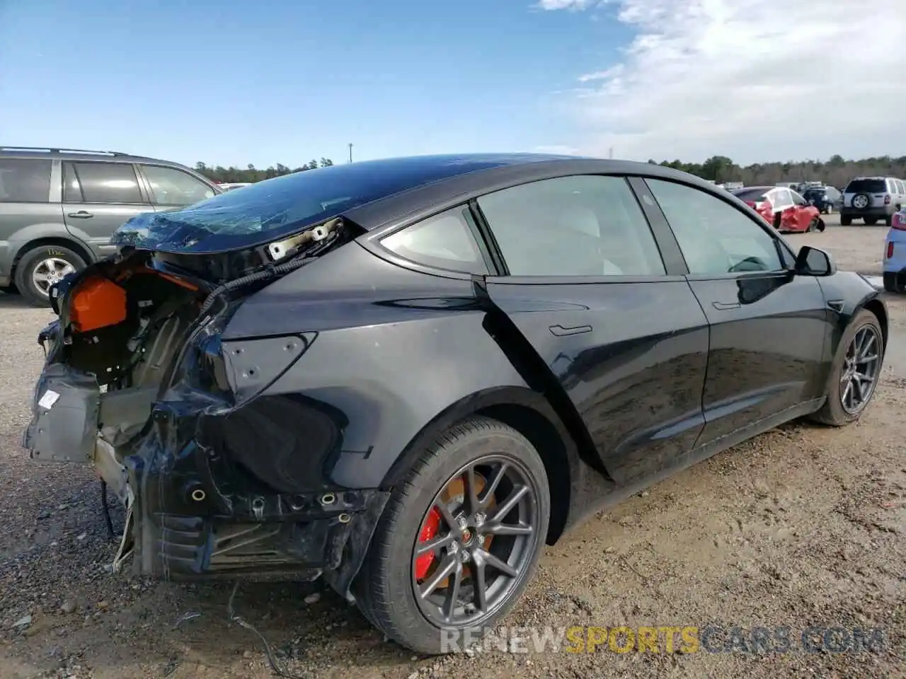 4 Photograph of a damaged car 5YJ3E1EC0LF736322 TESLA MODEL 3 2020