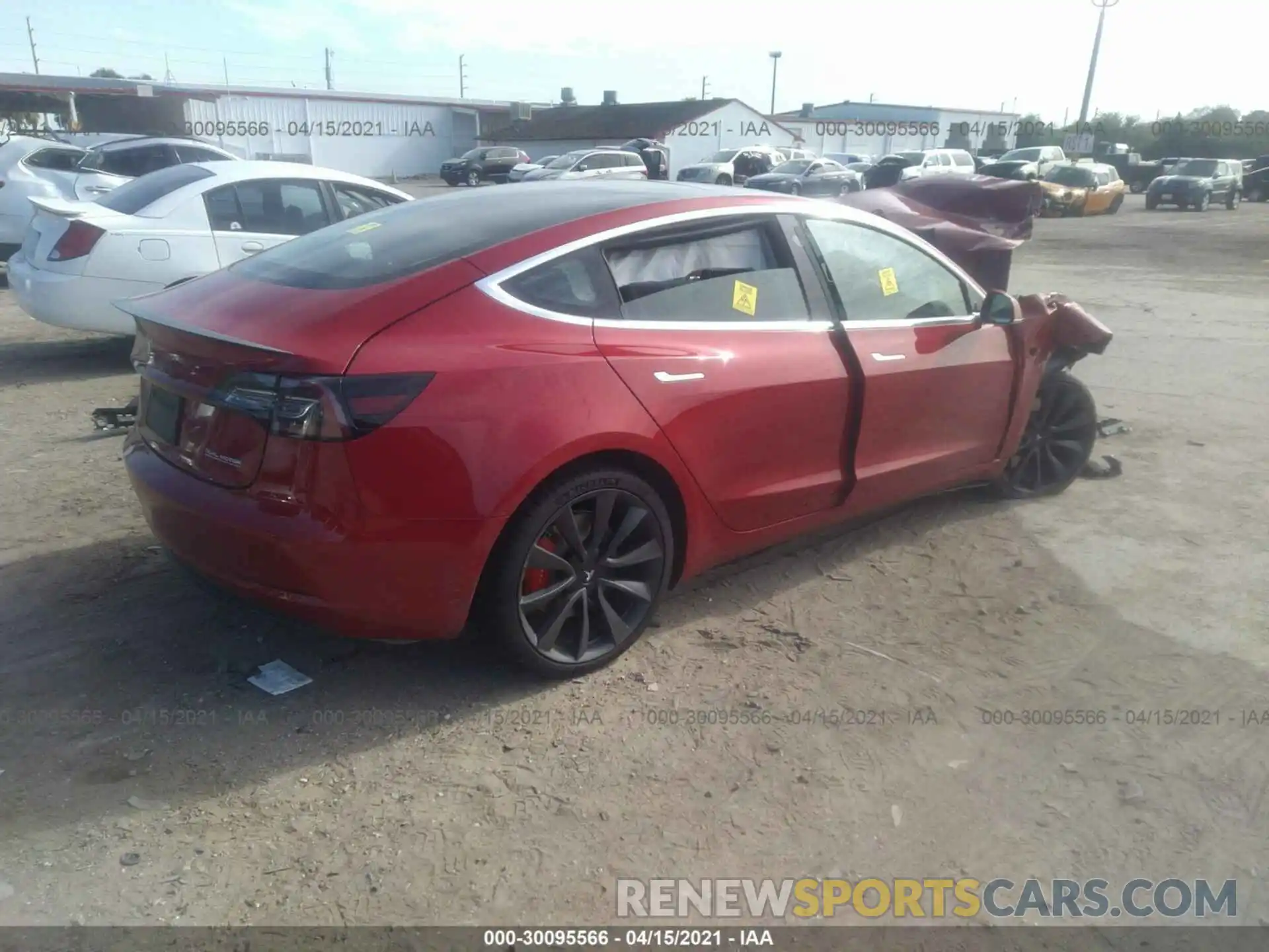 4 Фотография поврежденного автомобиля 5YJ3E1EC0LF791739 TESLA MODEL 3 2020