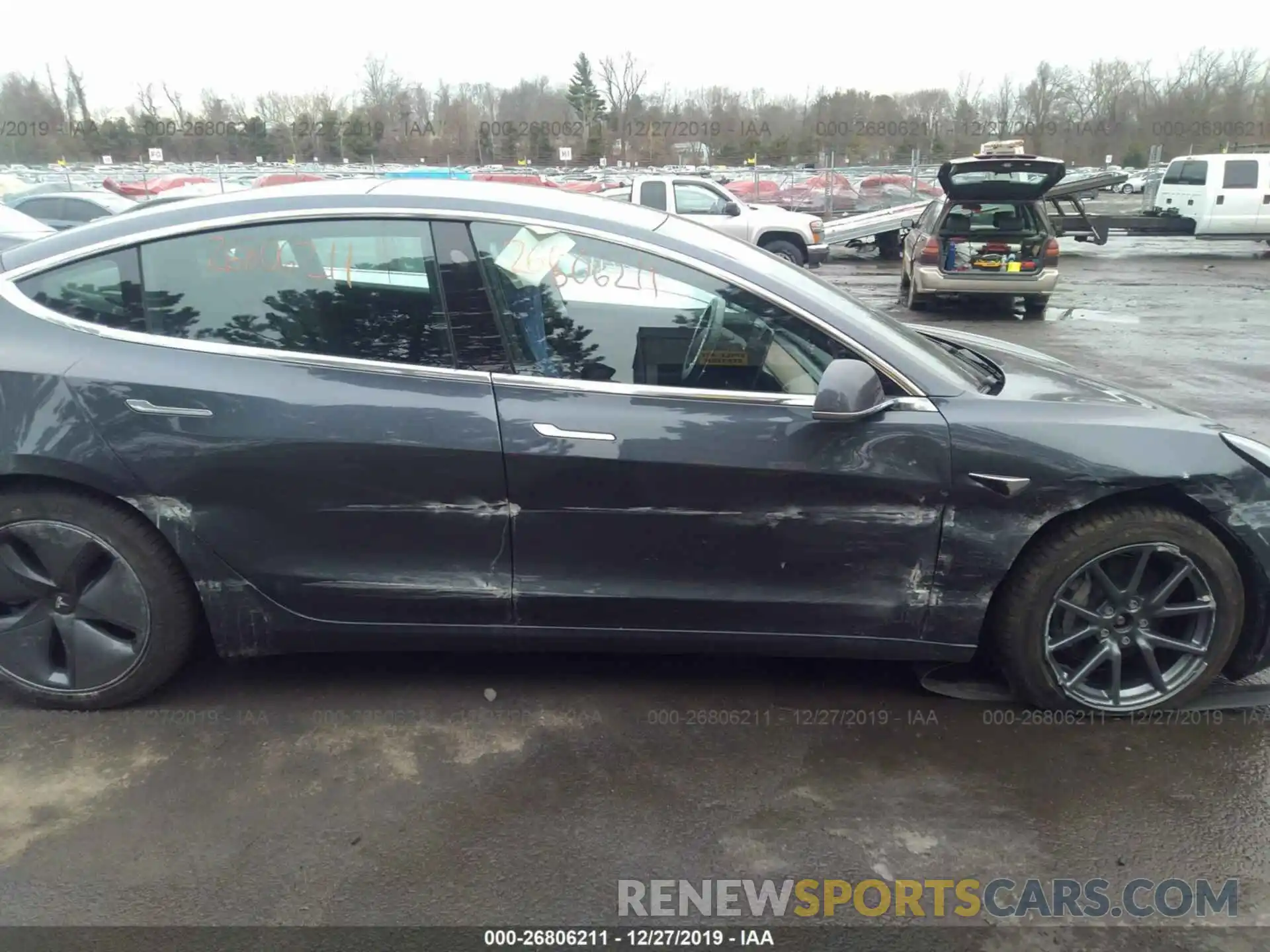 6 Photograph of a damaged car 5YJ3E1EC1LF586205 TESLA MODEL 3 2020