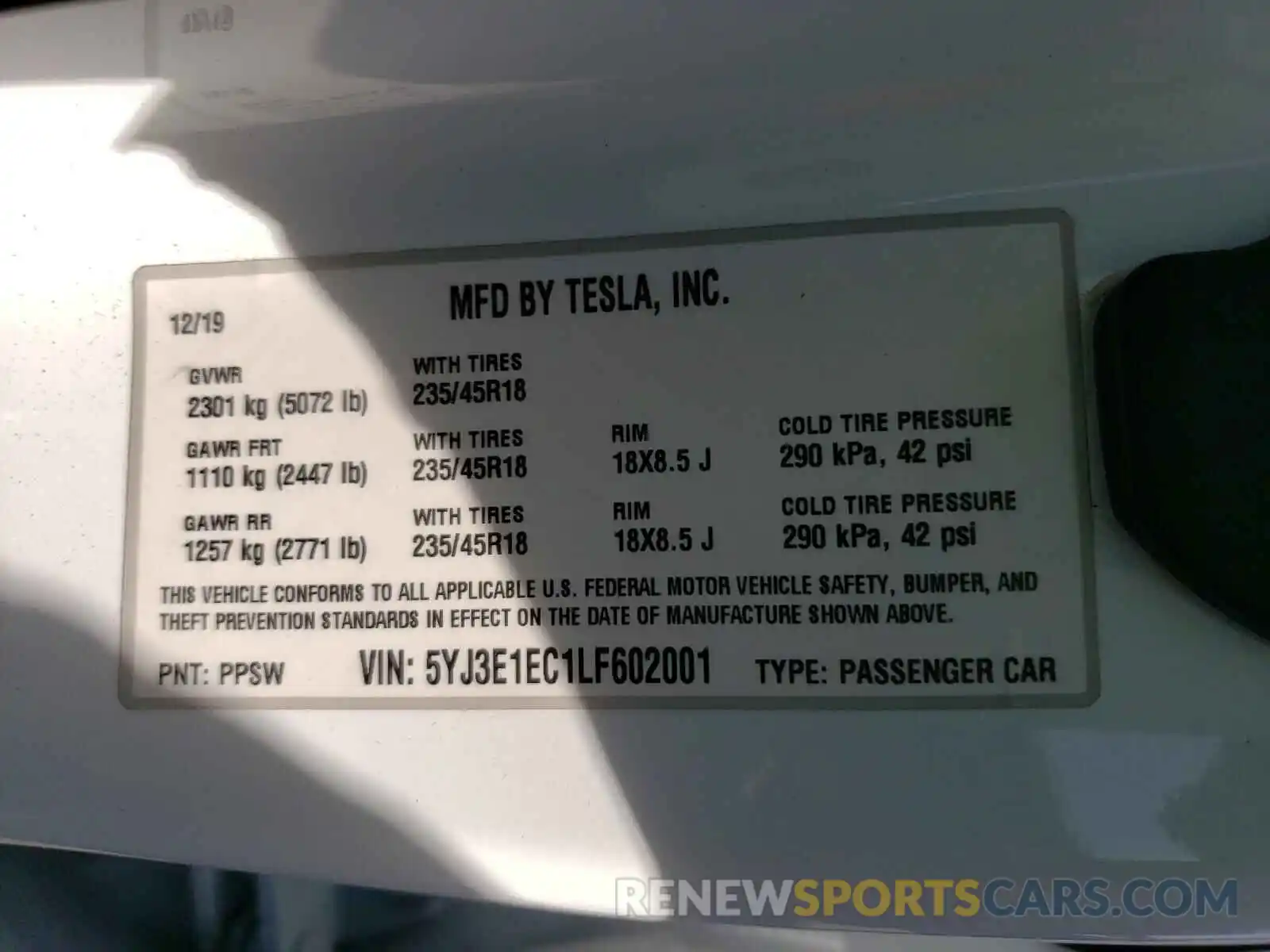 10 Photograph of a damaged car 5YJ3E1EC1LF602001 TESLA MODEL 3 2020