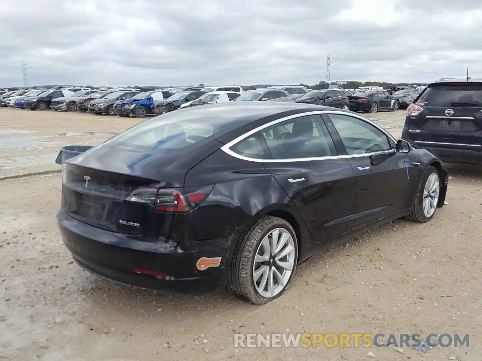 4 Photograph of a damaged car 5YJ3E1EC1LF627044 TESLA MODEL 3 2020