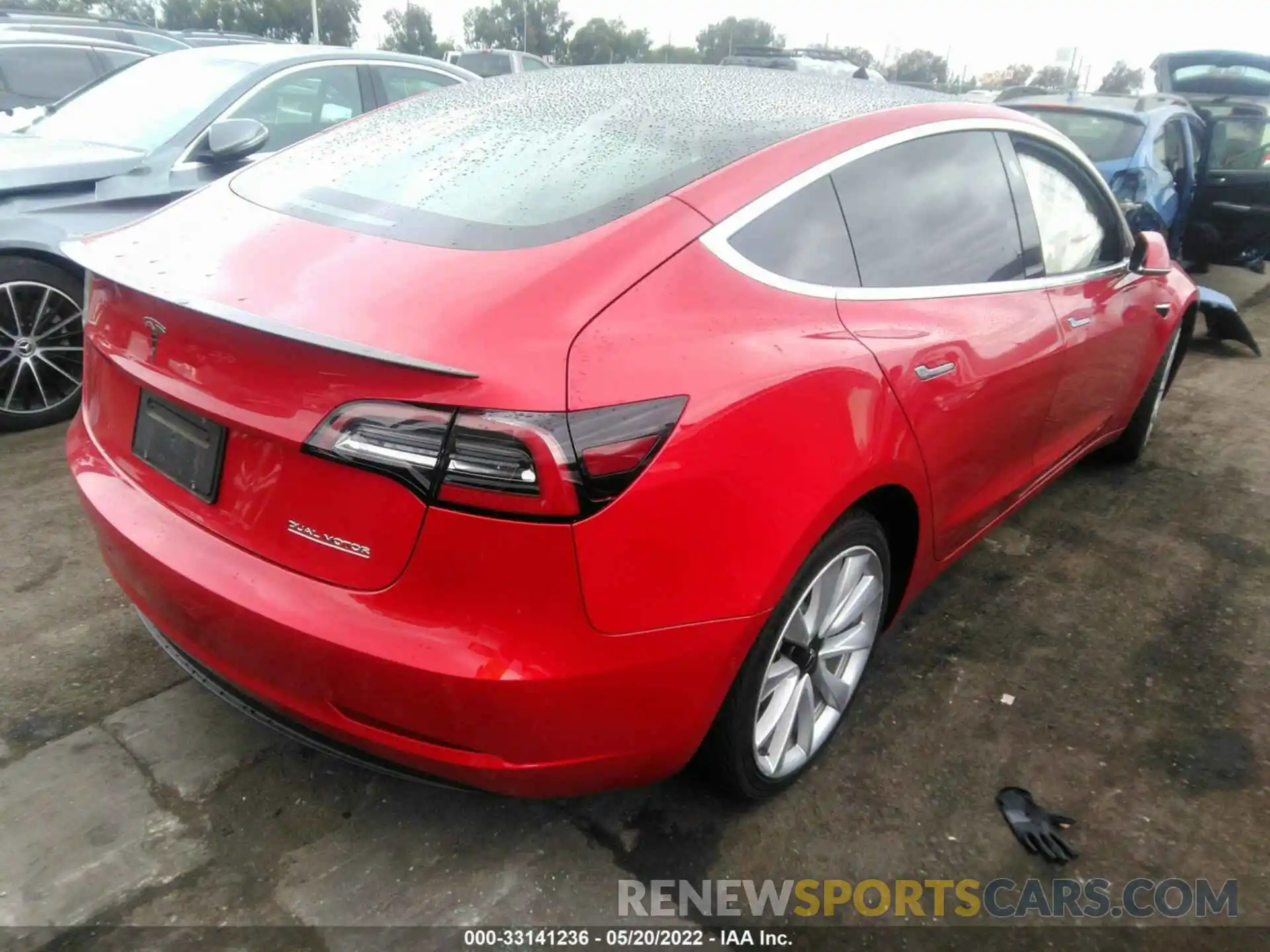 4 Photograph of a damaged car 5YJ3E1EC1LF641106 TESLA MODEL 3 2020