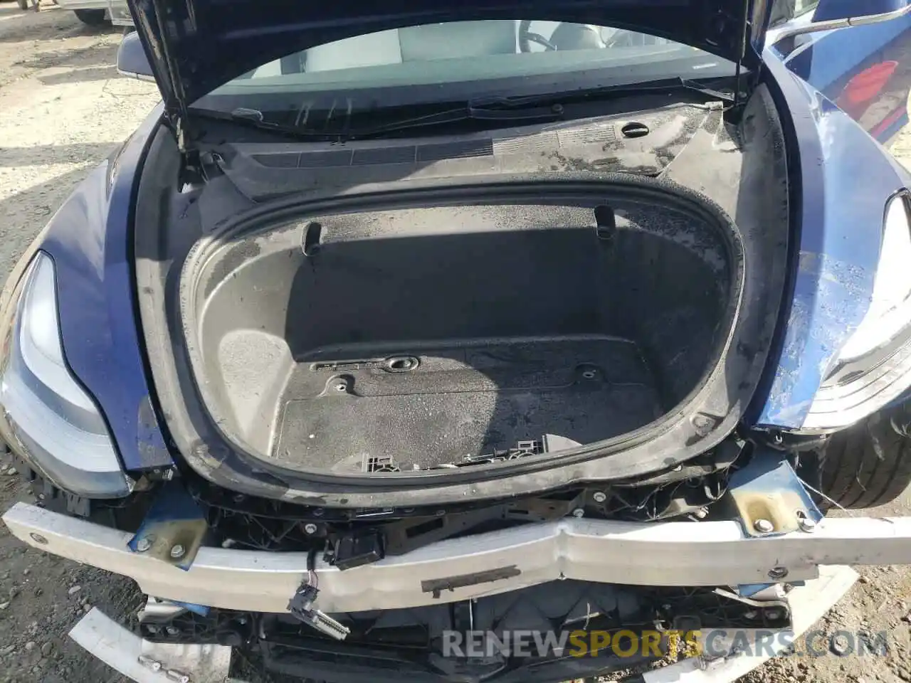 11 Photograph of a damaged car 5YJ3E1EC1LF641932 TESLA MODEL 3 2020