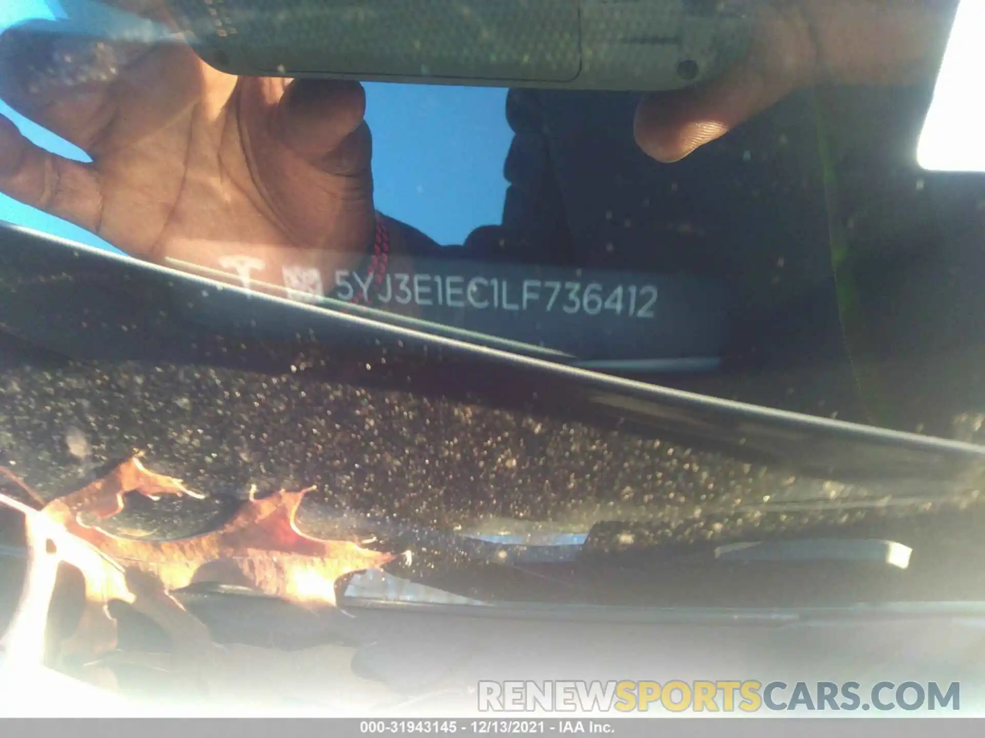 9 Photograph of a damaged car 5YJ3E1EC1LF736412 TESLA MODEL 3 2020