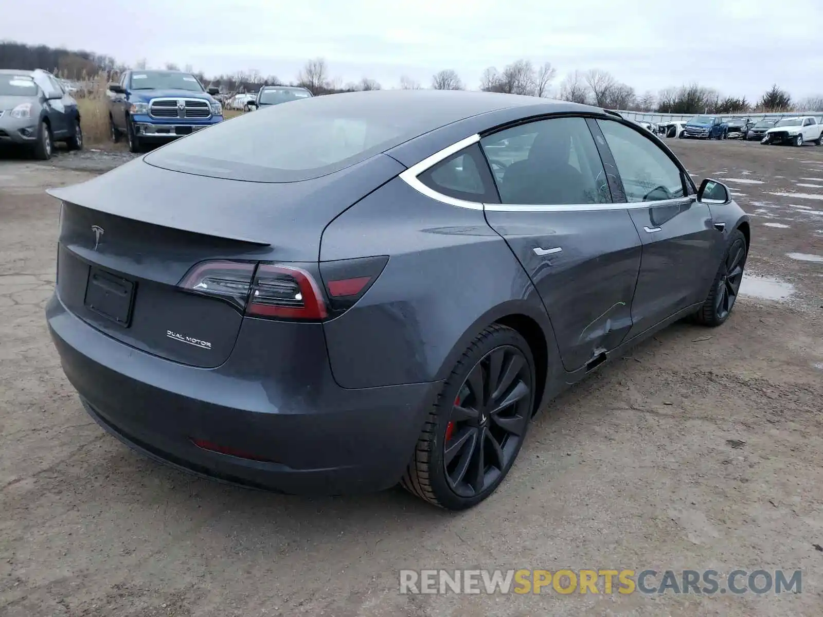 4 Photograph of a damaged car 5YJ3E1EC1LF784475 TESLA MODEL 3 2020