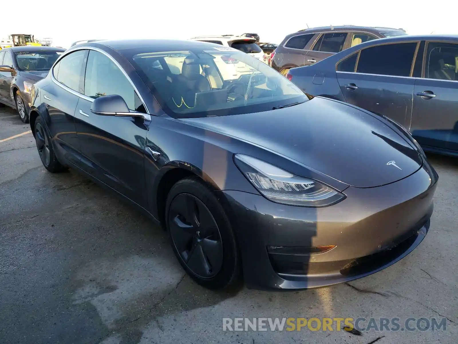 1 Photograph of a damaged car 5YJ3E1EC2LF601679 TESLA MODEL 3 2020