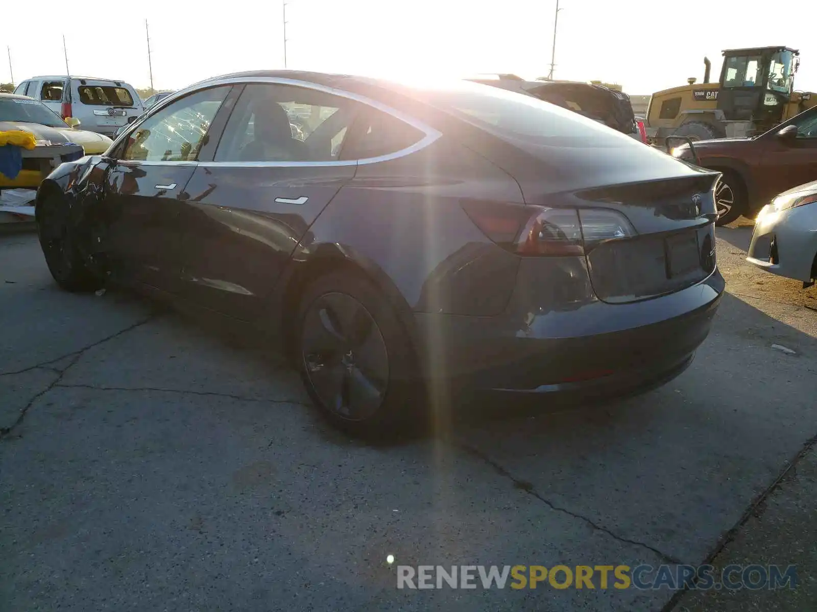 3 Photograph of a damaged car 5YJ3E1EC2LF601679 TESLA MODEL 3 2020