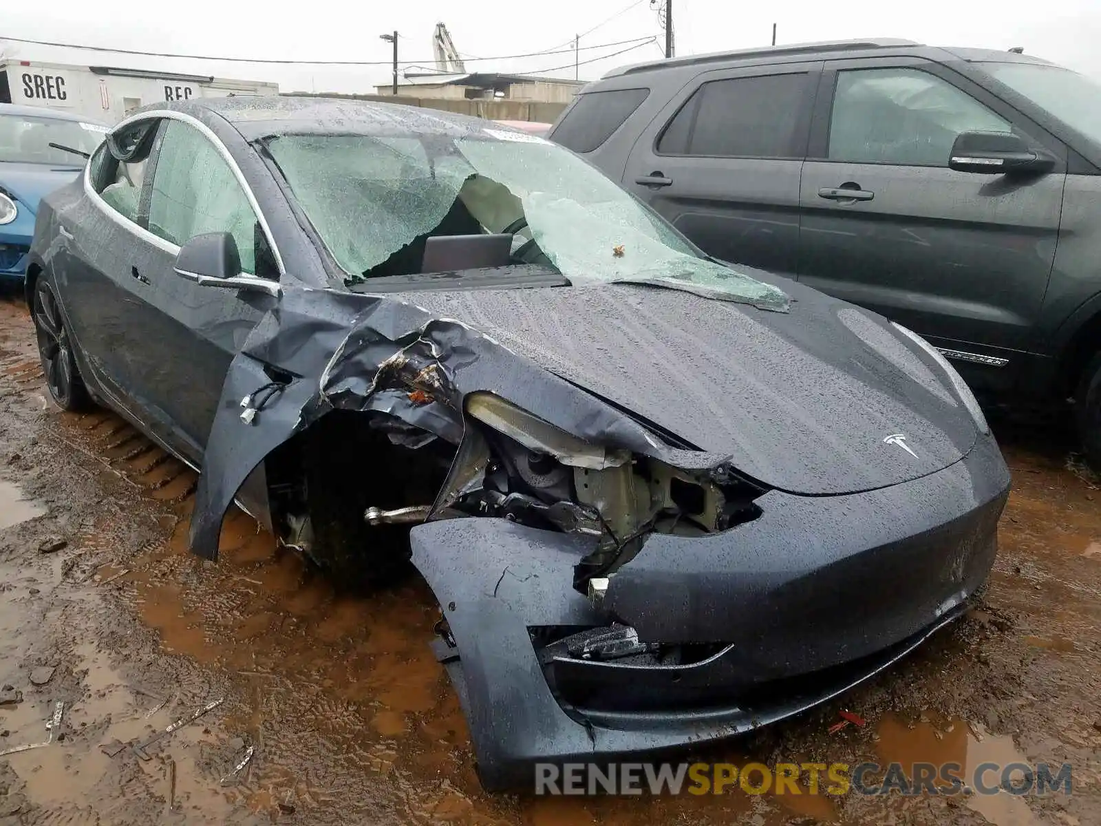 10 Photograph of a damaged car 5YJ3E1EC2LF602962 TESLA MODEL 3 2020