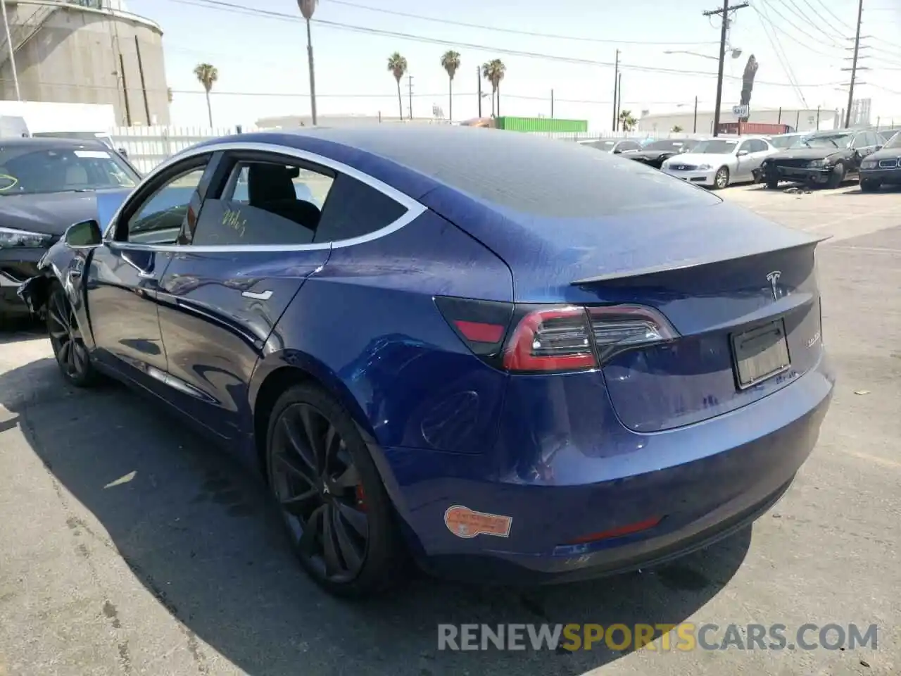 3 Photograph of a damaged car 5YJ3E1EC2LF651983 TESLA MODEL 3 2020