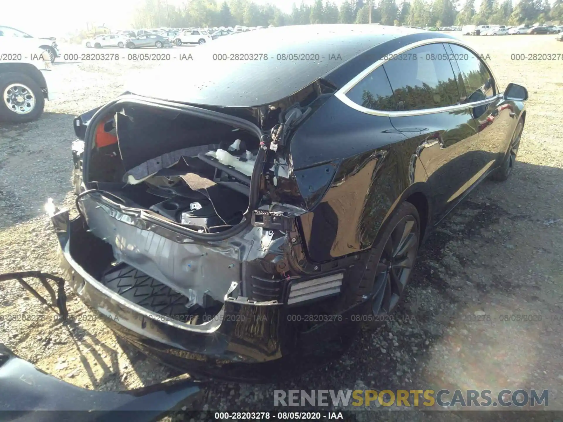 4 Photograph of a damaged car 5YJ3E1EC2LF669223 TESLA MODEL 3 2020