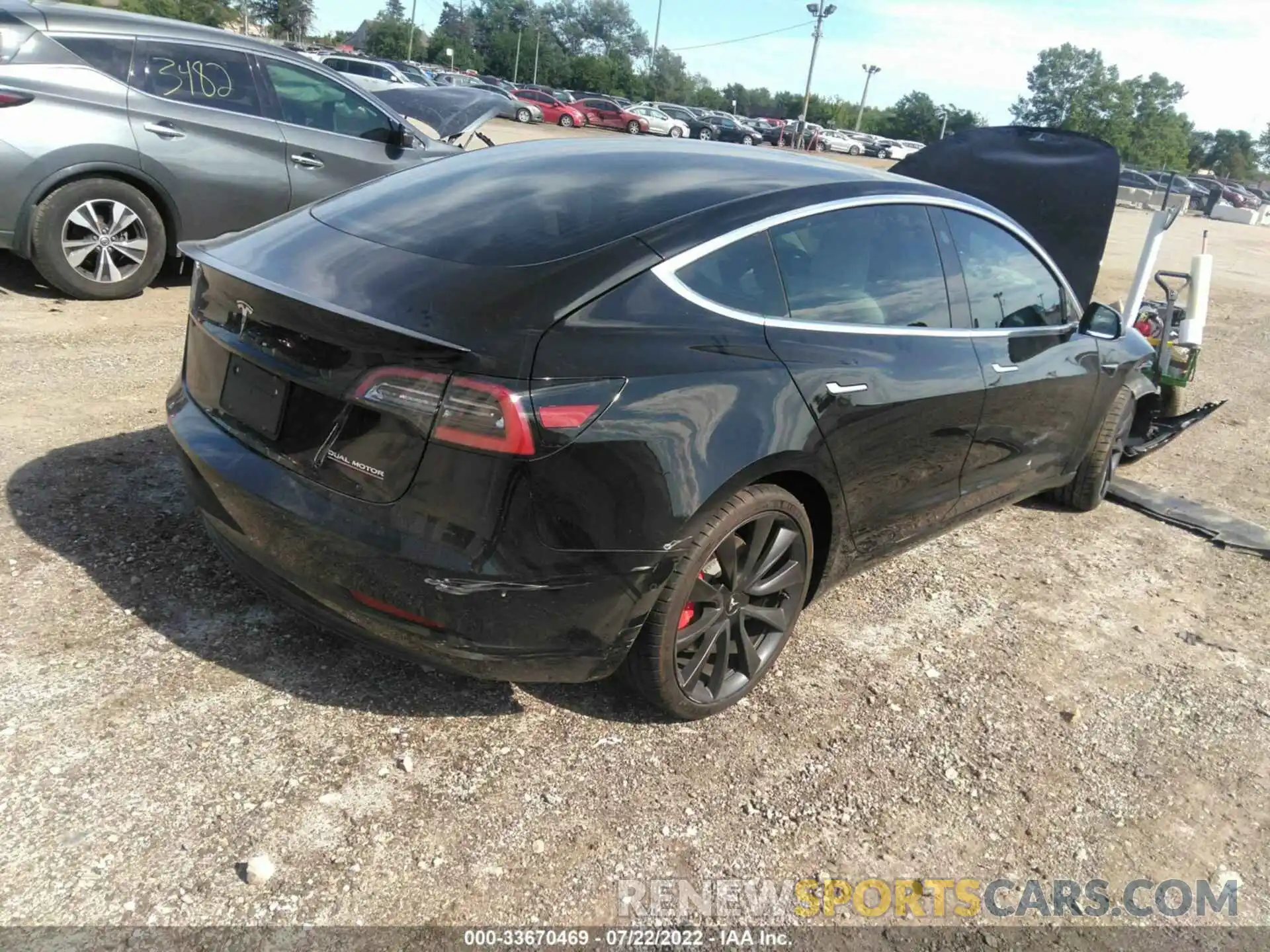 4 Photograph of a damaged car 5YJ3E1EC2LF774960 TESLA MODEL 3 2020