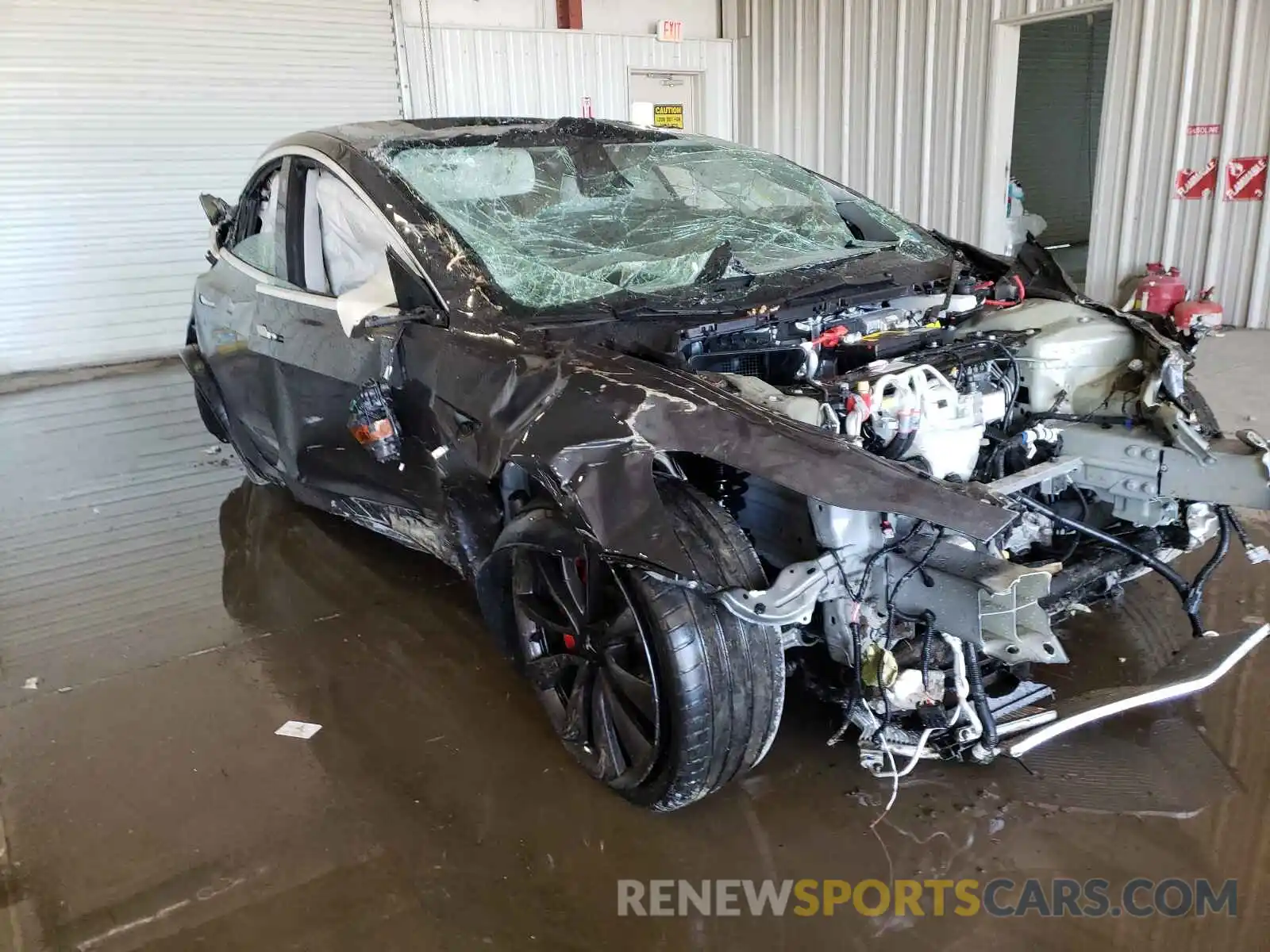 1 Photograph of a damaged car 5YJ3E1EC2LF800229 TESLA MODEL 3 2020