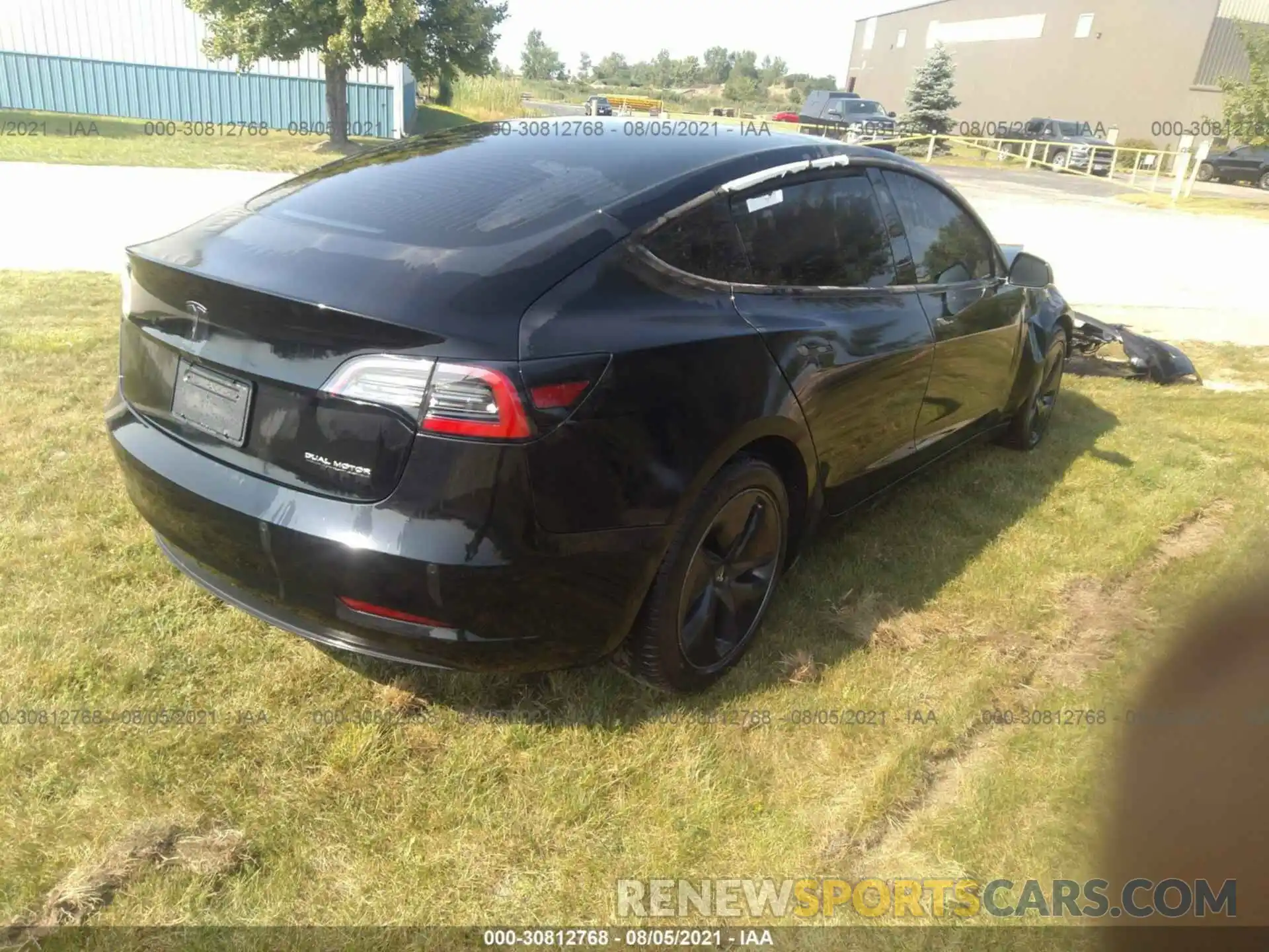 4 Photograph of a damaged car 5YJ3E1EC3LF601383 TESLA MODEL 3 2020