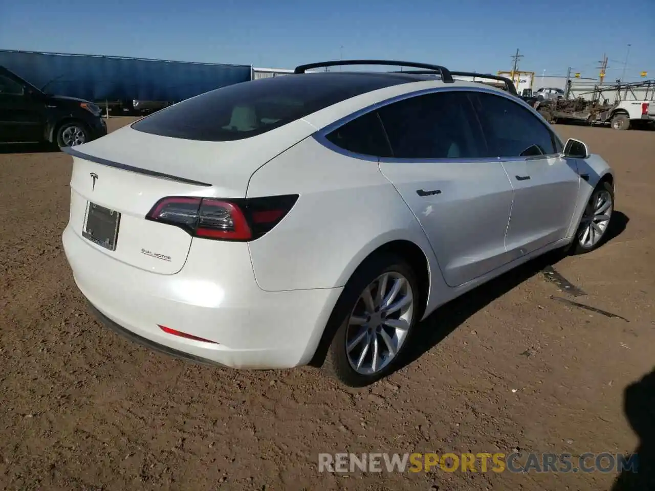 4 Photograph of a damaged car 5YJ3E1EC3LF603568 TESLA MODEL 3 2020