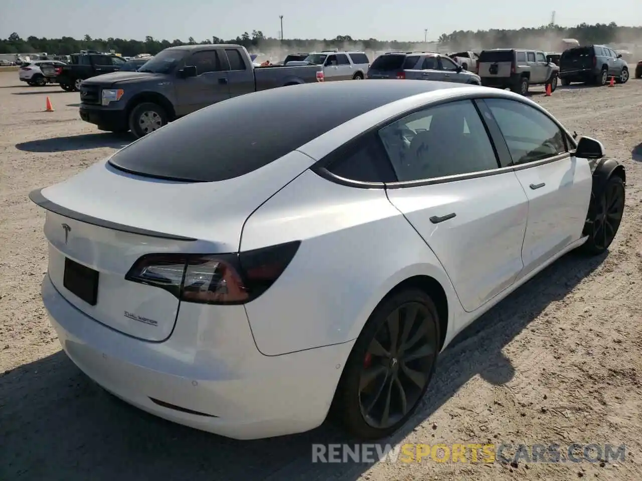 4 Photograph of a damaged car 5YJ3E1EC3LF624050 TESLA MODEL 3 2020