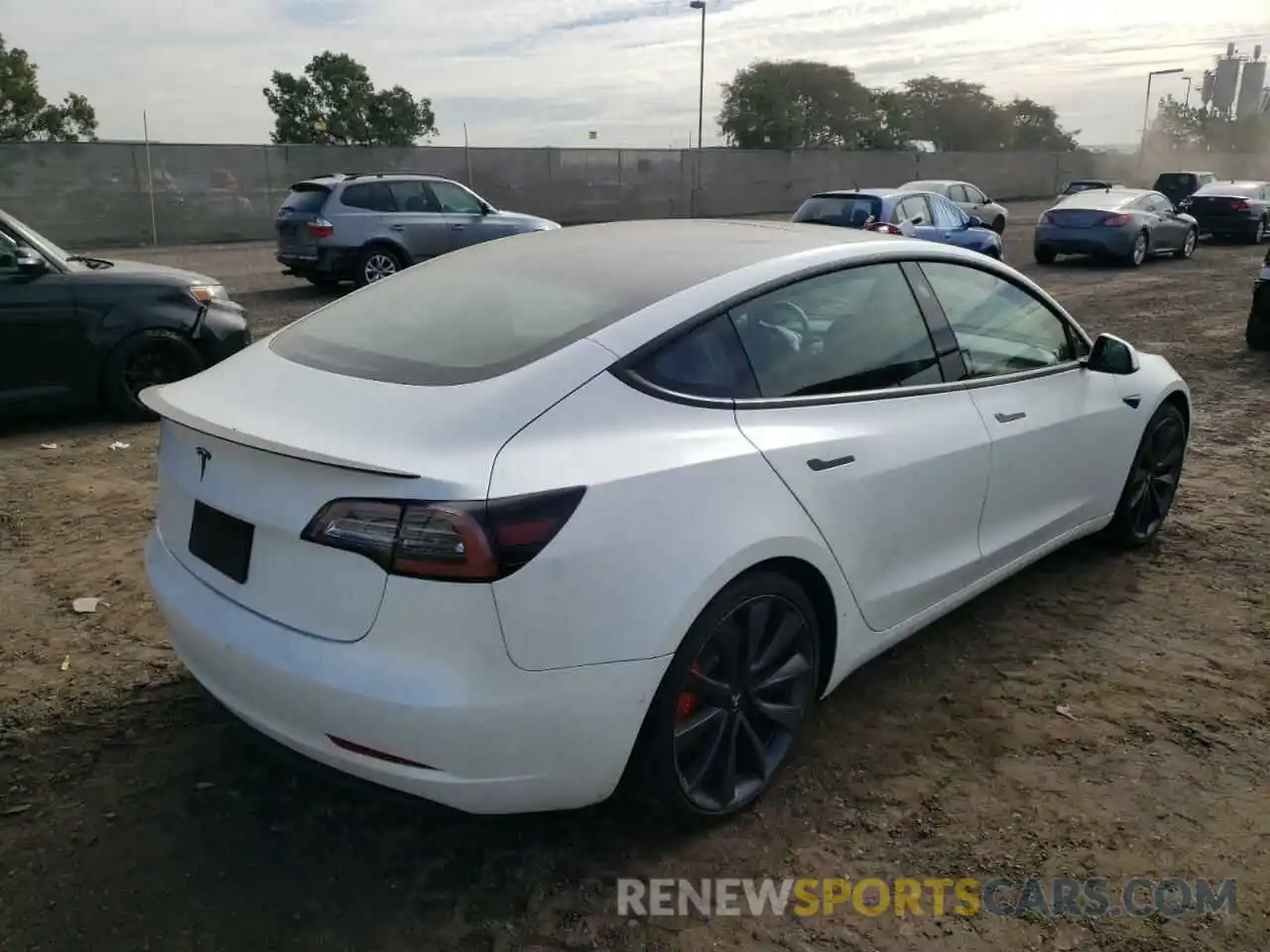 4 Photograph of a damaged car 5YJ3E1EC3LF714248 TESLA MODEL 3 2020