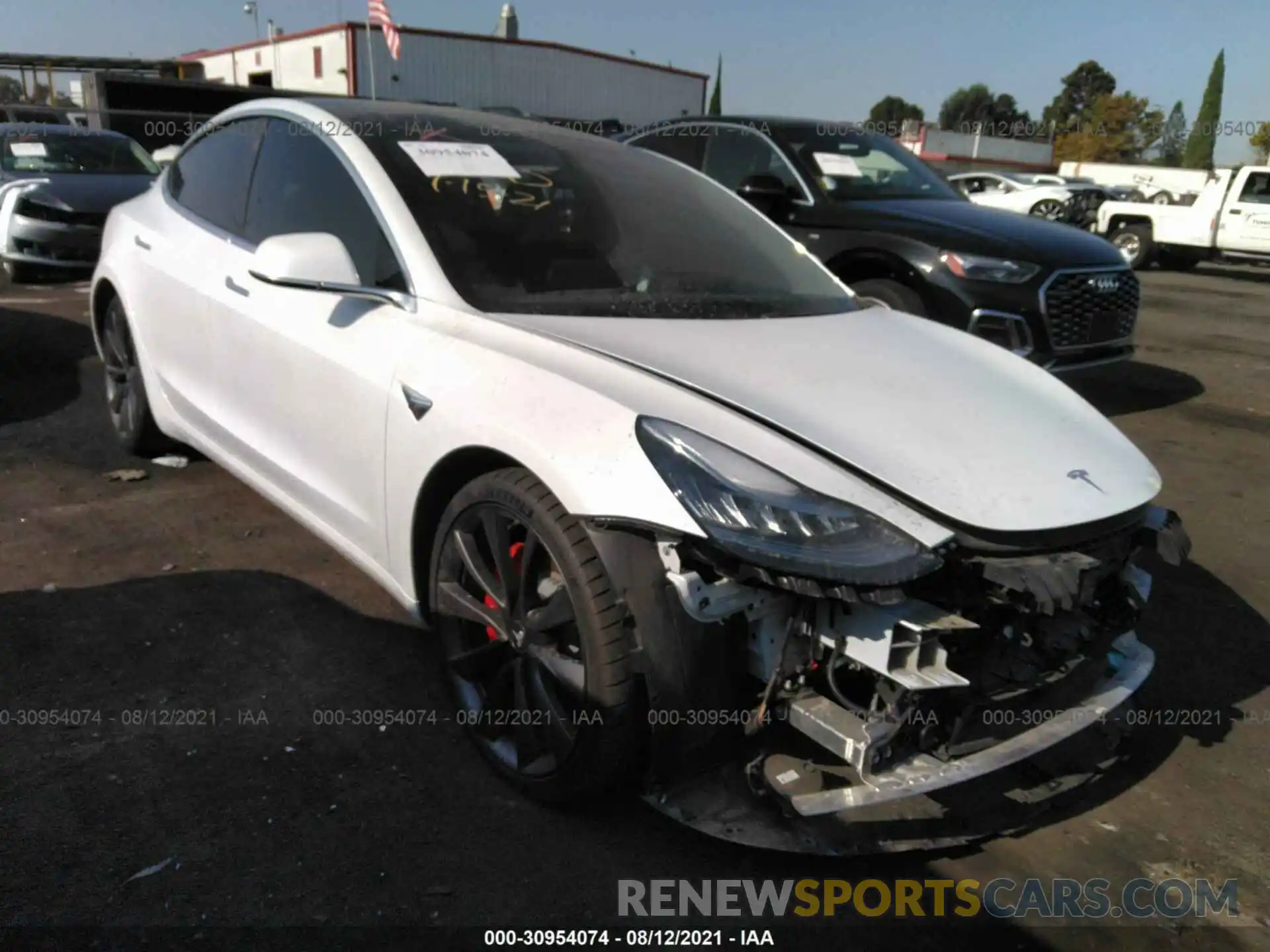 1 Photograph of a damaged car 5YJ3E1EC3LF719577 TESLA MODEL 3 2020