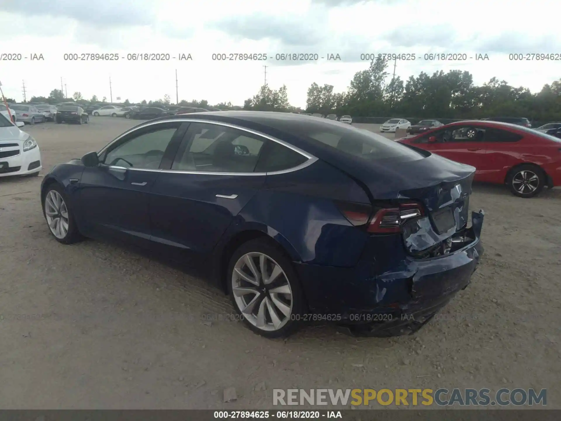 3 Photograph of a damaged car 5YJ3E1EC4LF586876 TESLA MODEL 3 2020