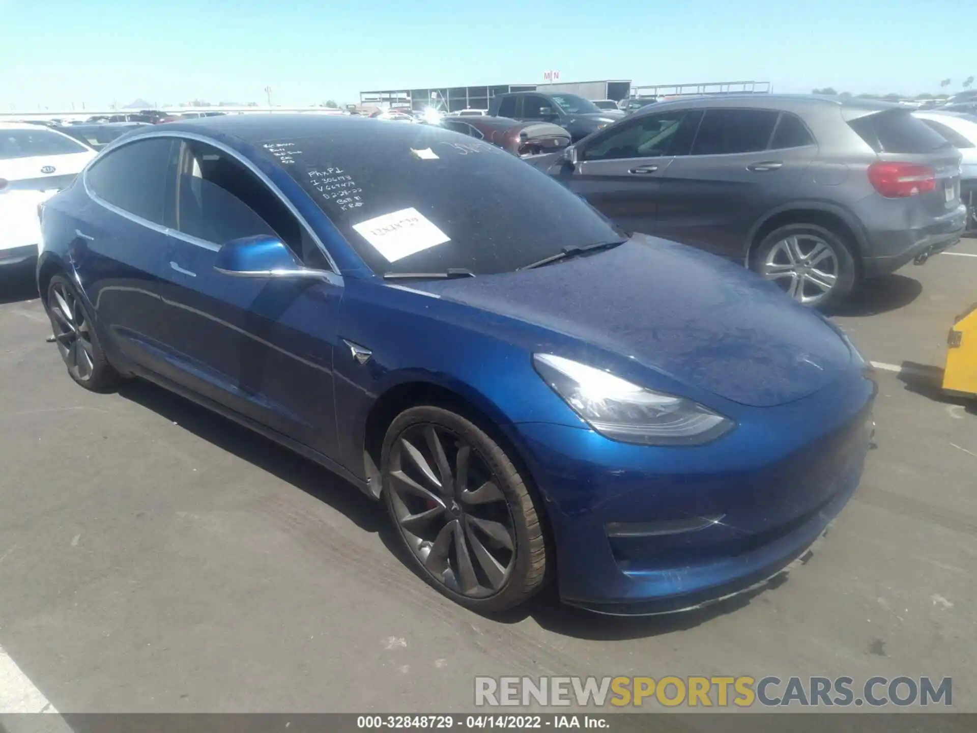 1 Photograph of a damaged car 5YJ3E1EC4LF669479 TESLA MODEL 3 2020