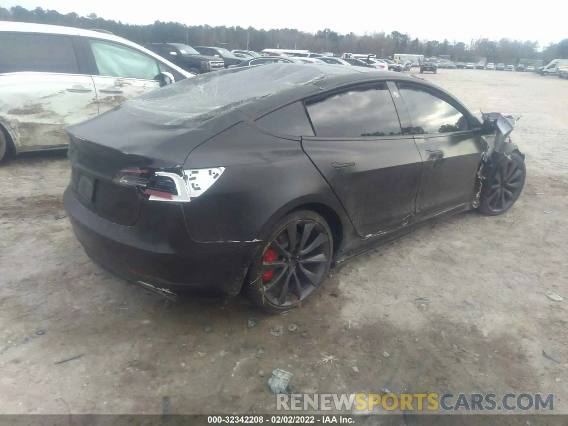 4 Фотография поврежденного автомобиля 5YJ3E1EC4LF715019 TESLA MODEL 3 2020