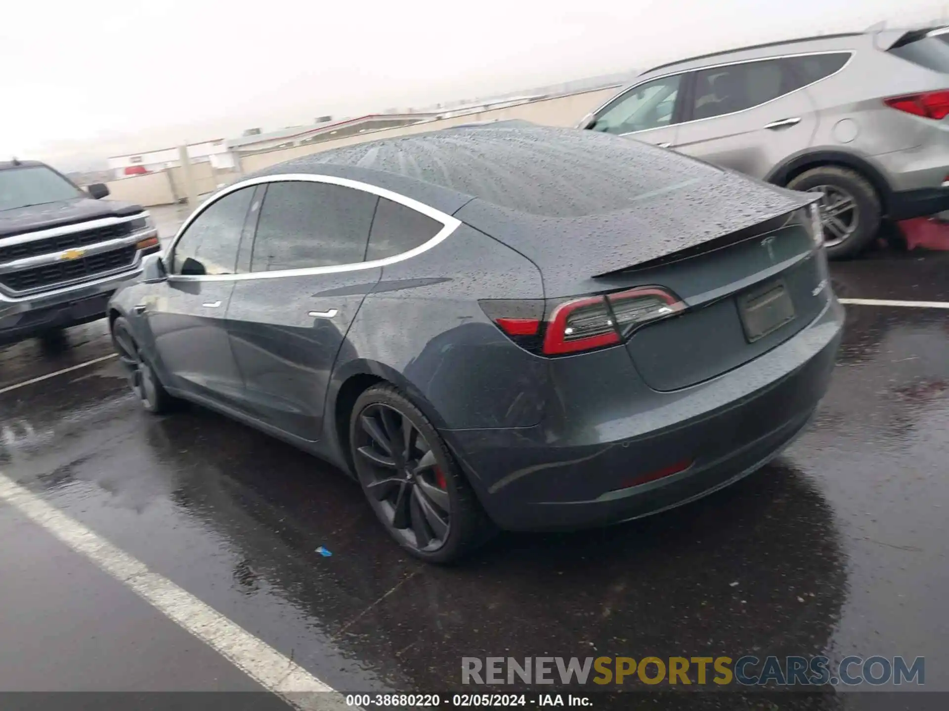 3 Photograph of a damaged car 5YJ3E1EC4LF719720 TESLA MODEL 3 2020