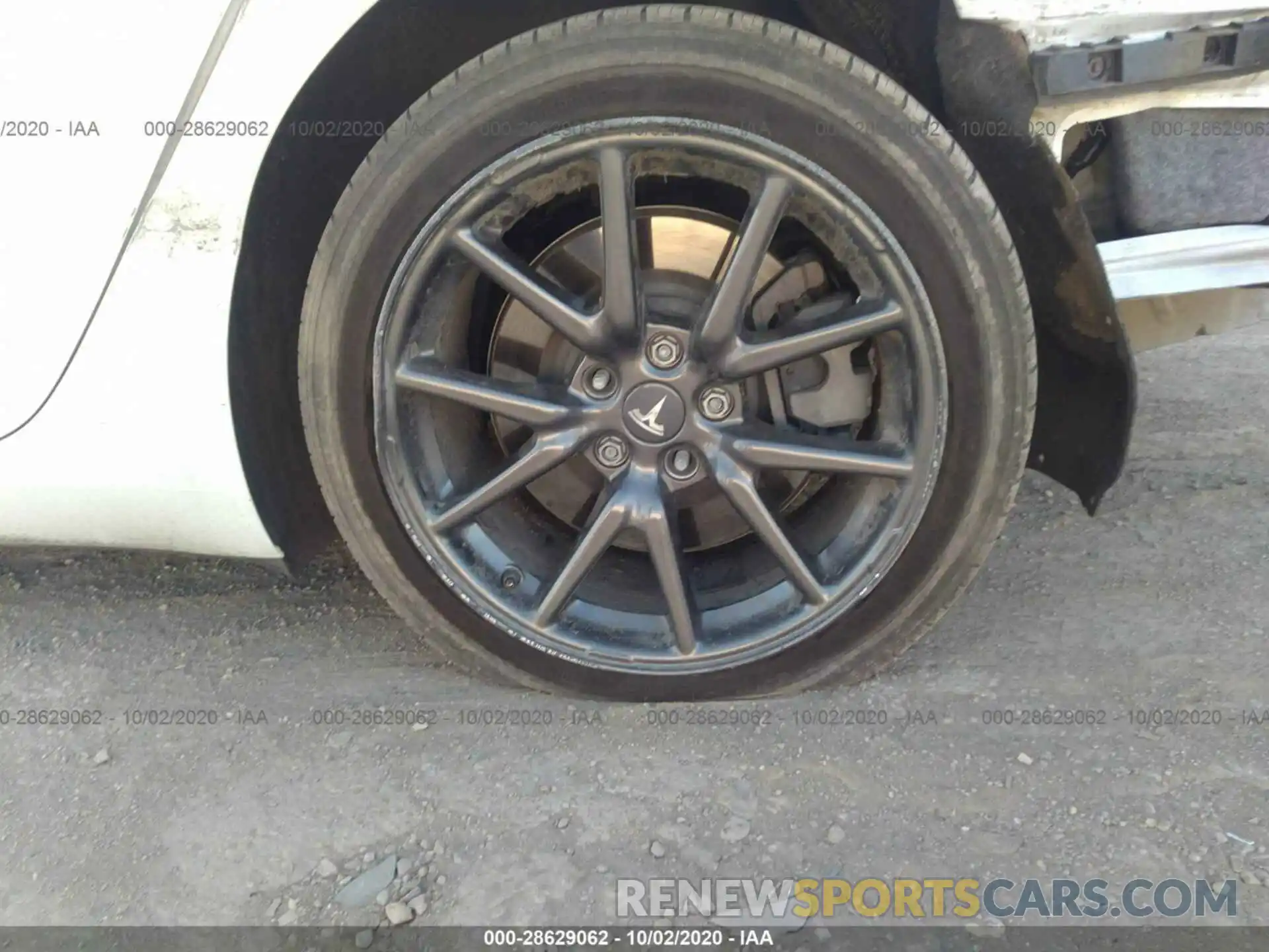 14 Photograph of a damaged car 5YJ3E1EC5LF601949 TESLA MODEL 3 2020