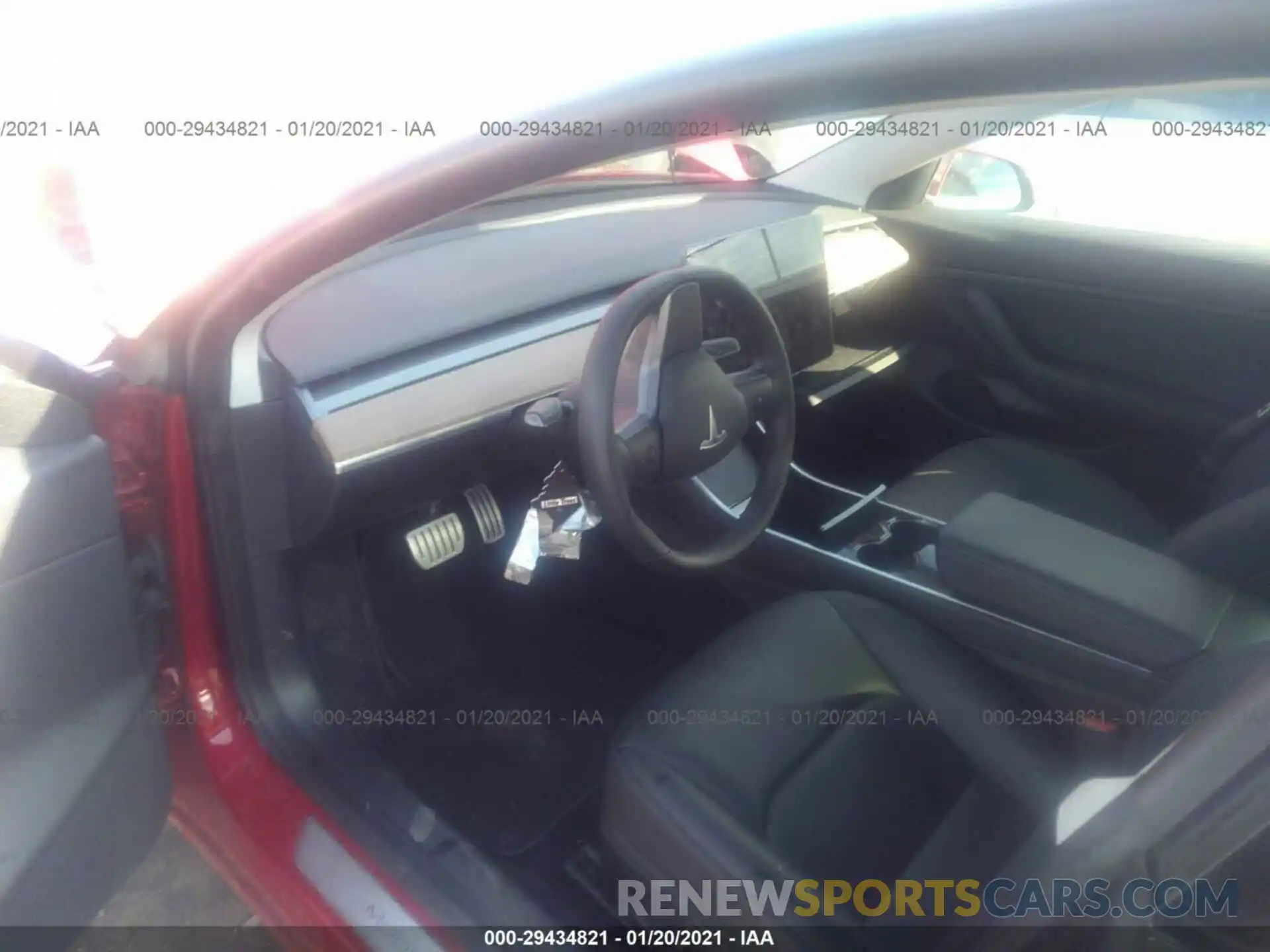 5 Photograph of a damaged car 5YJ3E1EC5LF603006 TESLA MODEL 3 2020