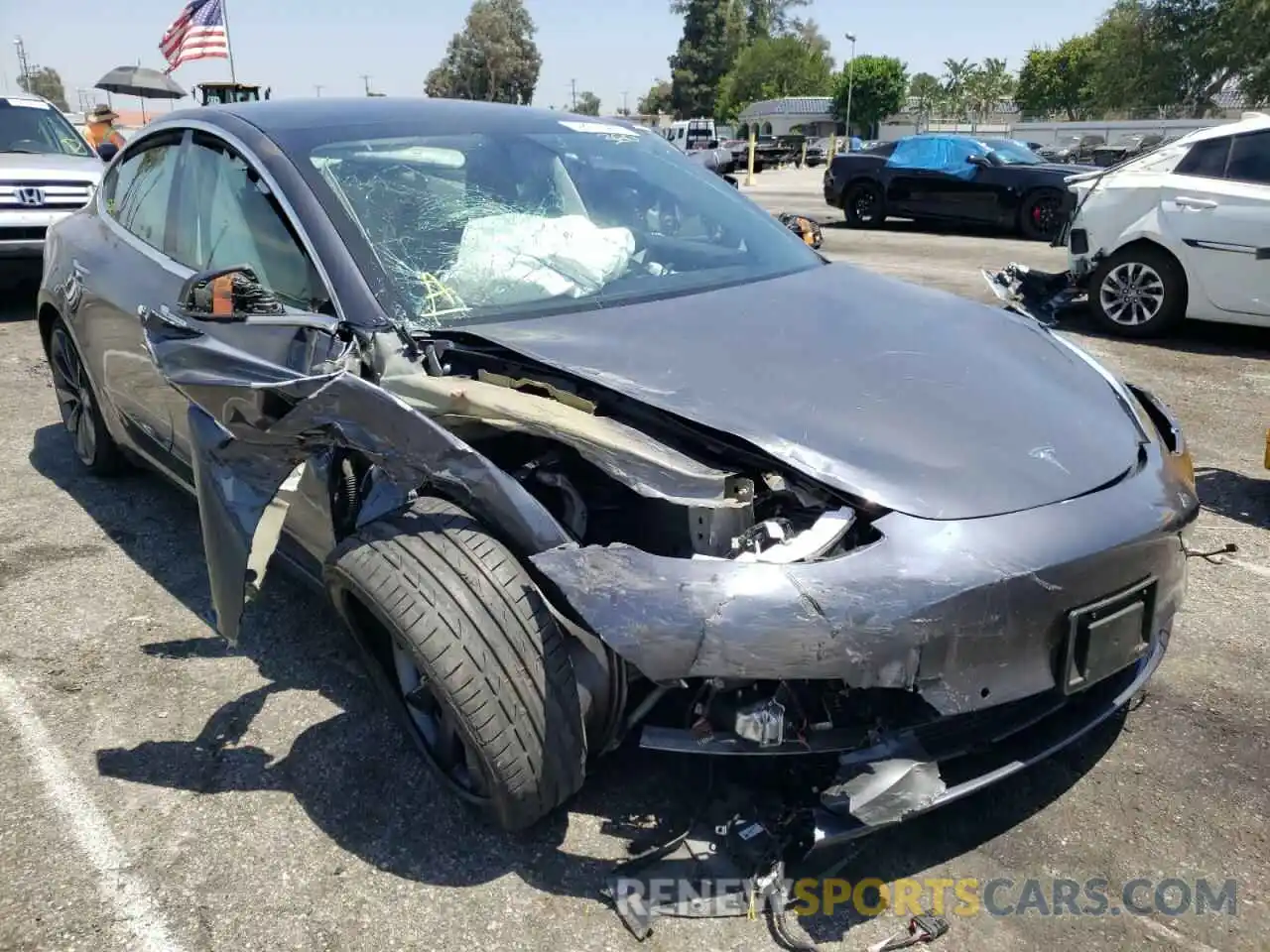 1 Photograph of a damaged car 5YJ3E1EC5LF647216 TESLA MODEL 3 2020