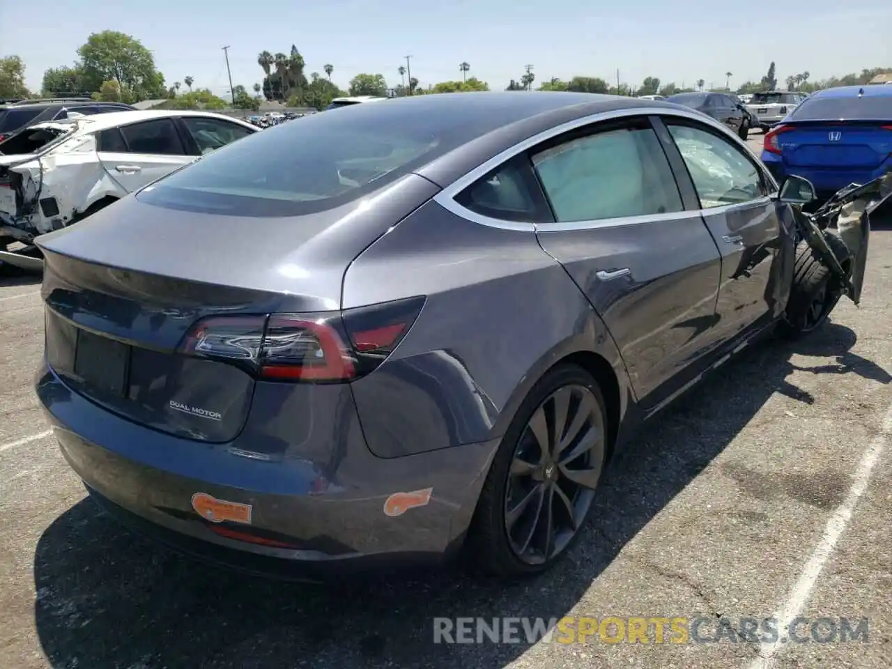 4 Photograph of a damaged car 5YJ3E1EC5LF647216 TESLA MODEL 3 2020