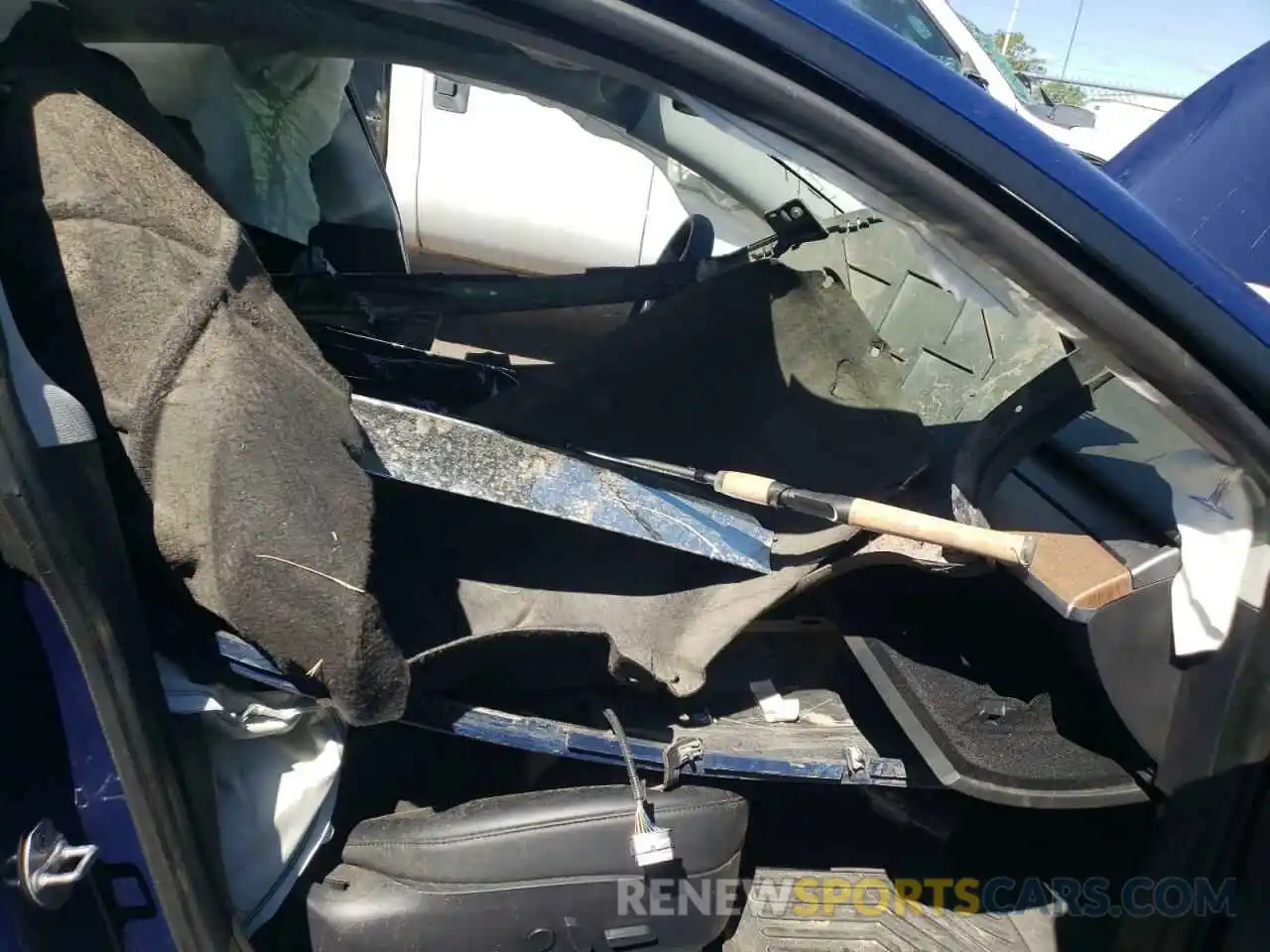 5 Photograph of a damaged car 5YJ3E1EC5LF719404 TESLA MODEL 3 2020