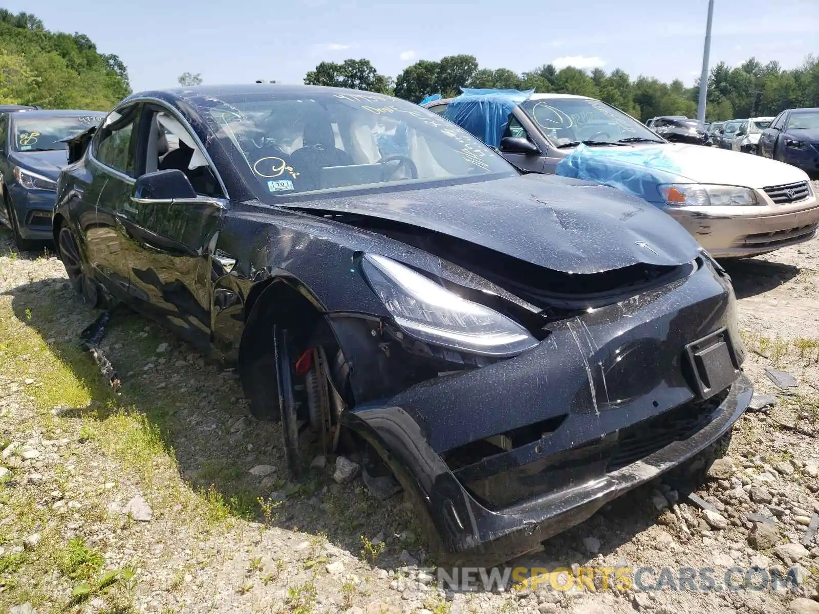 1 Photograph of a damaged car 5YJ3E1EC5LF791686 TESLA MODEL 3 2020