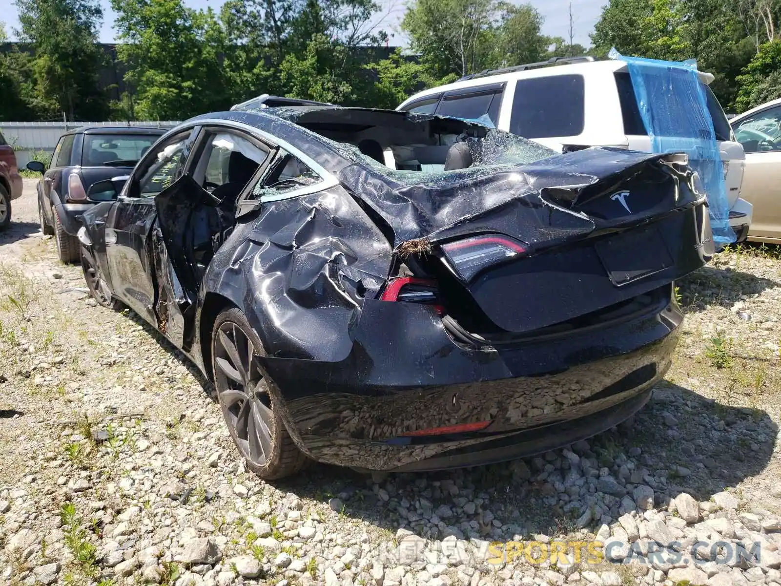 9 Photograph of a damaged car 5YJ3E1EC5LF791686 TESLA MODEL 3 2020