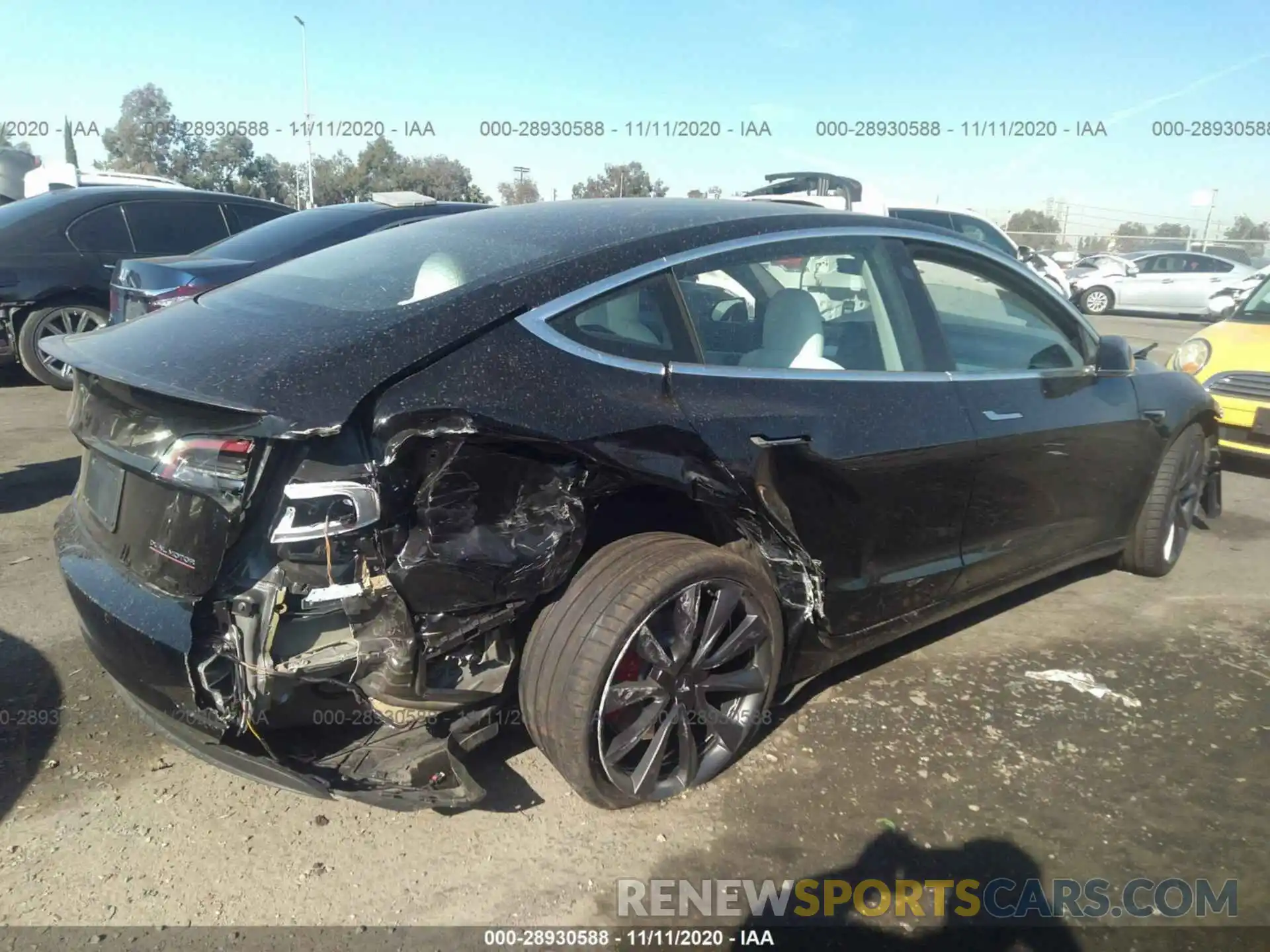 4 Photograph of a damaged car 5YJ3E1EC5LF796399 TESLA MODEL 3 2020