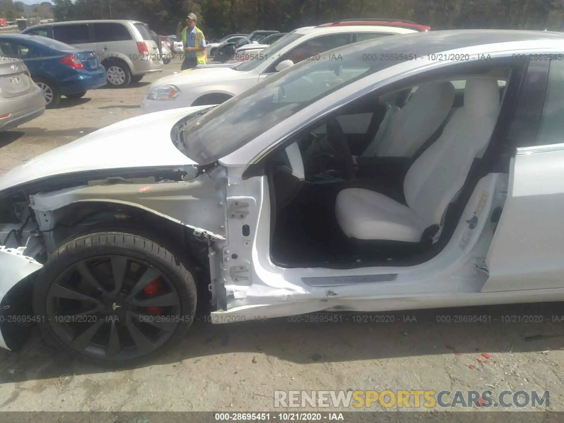 6 Photograph of a damaged car 5YJ3E1EC6LF603628 TESLA MODEL 3 2020