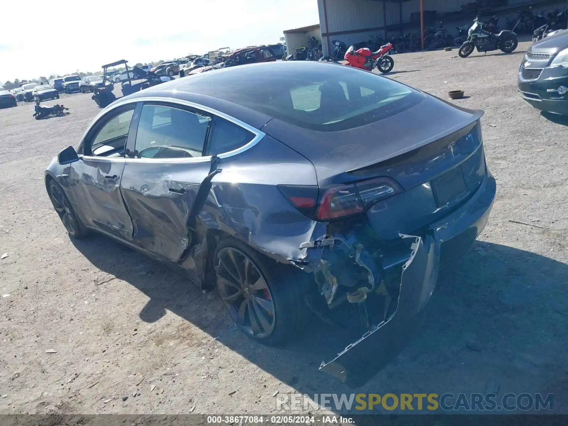 3 Photograph of a damaged car 5YJ3E1EC6LF646902 TESLA MODEL 3 2020