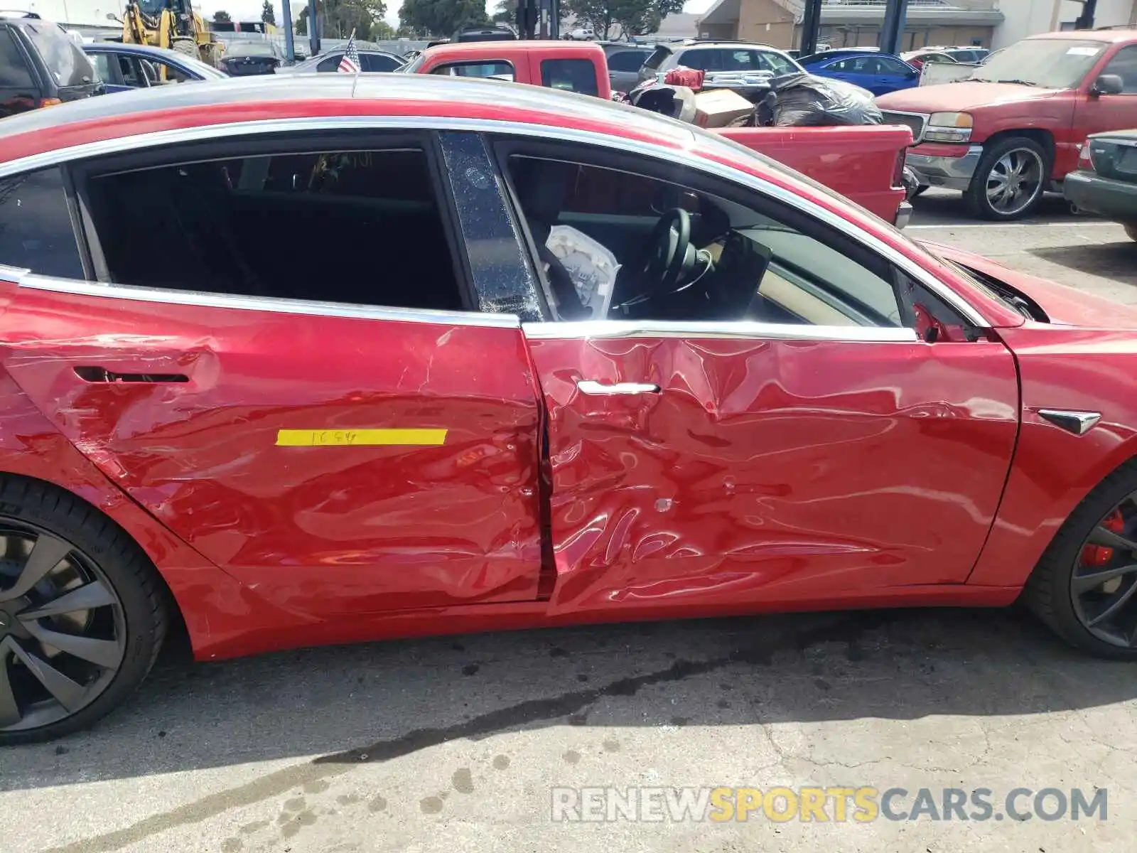 9 Photograph of a damaged car 5YJ3E1EC6LF742562 TESLA MODEL 3 2020