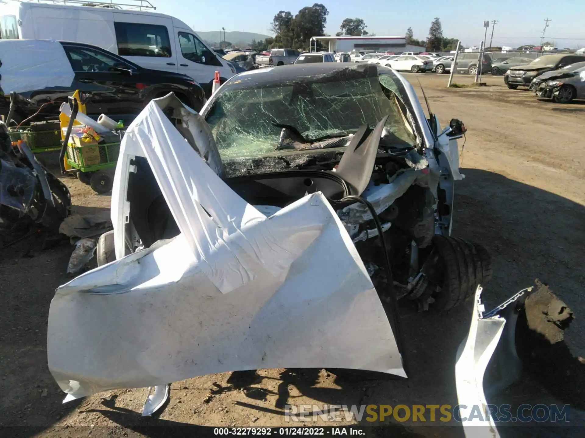 6 Photograph of a damaged car 5YJ3E1EC6LF805465 TESLA MODEL 3 2020