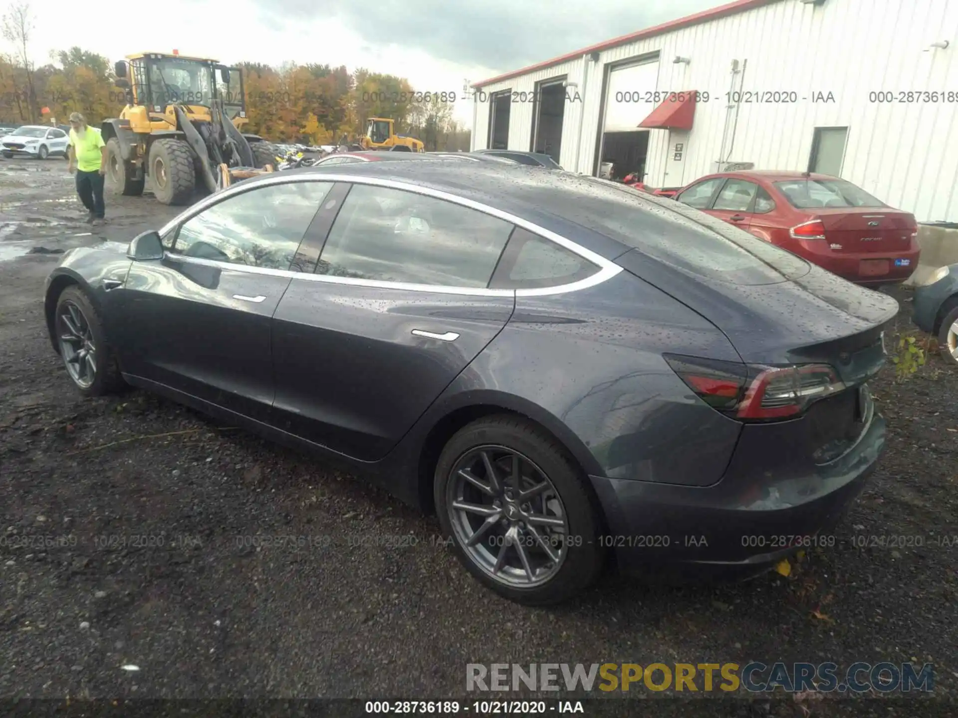 3 Photograph of a damaged car 5YJ3E1EC7LF586211 TESLA MODEL 3 2020