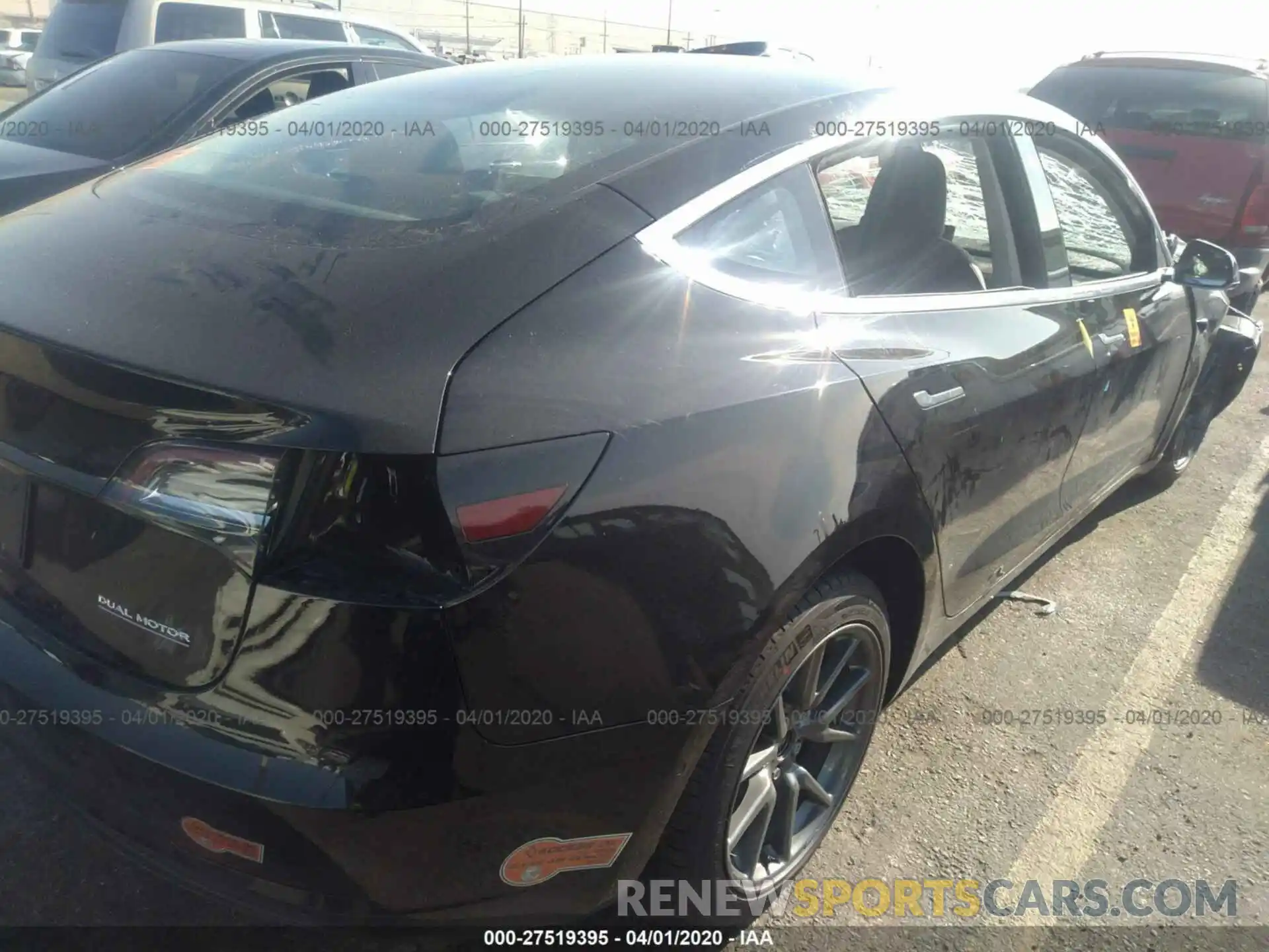 4 Photograph of a damaged car 5YJ3E1EC7LF601290 TESLA MODEL 3 2020