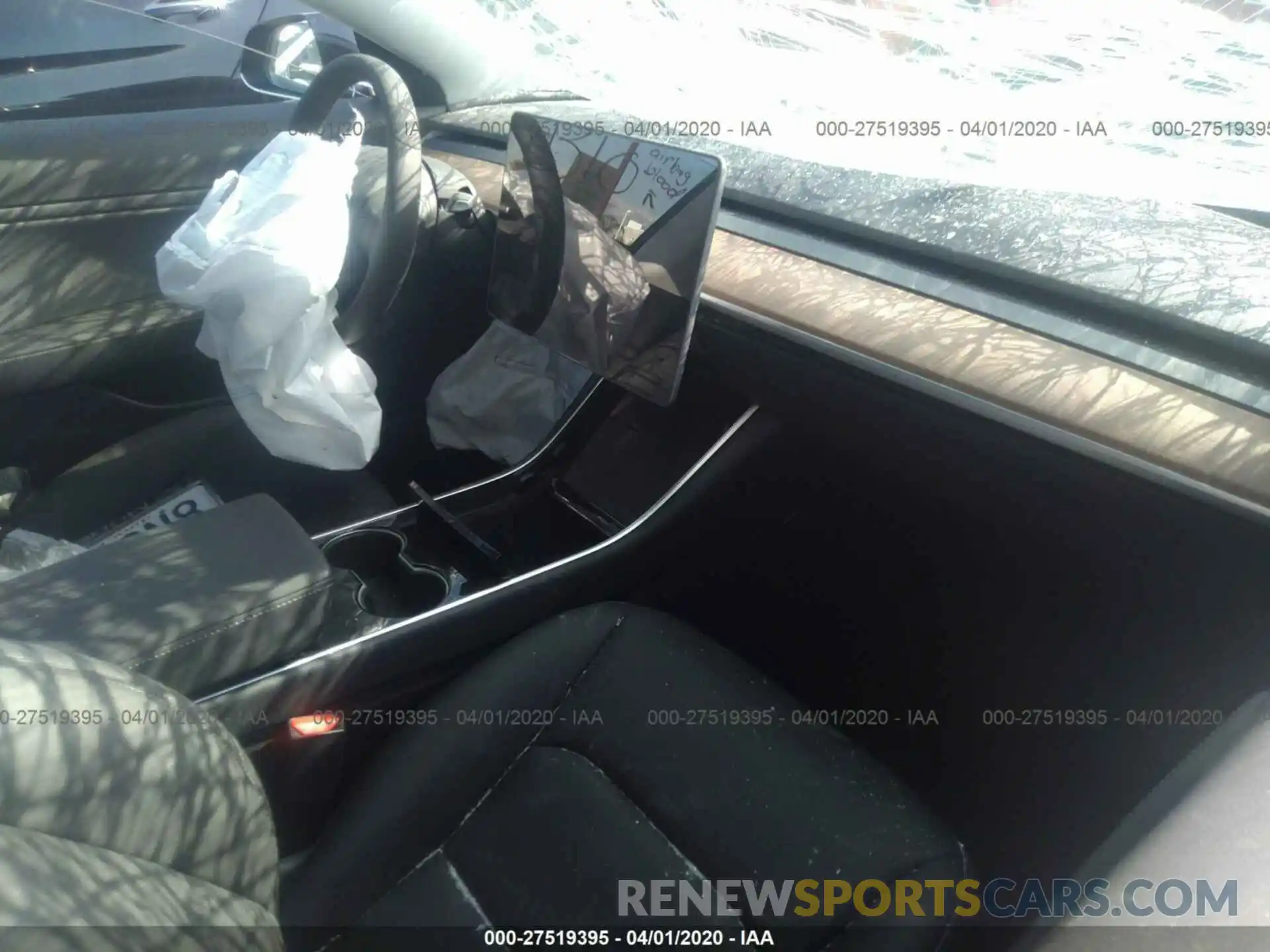 5 Photograph of a damaged car 5YJ3E1EC7LF601290 TESLA MODEL 3 2020