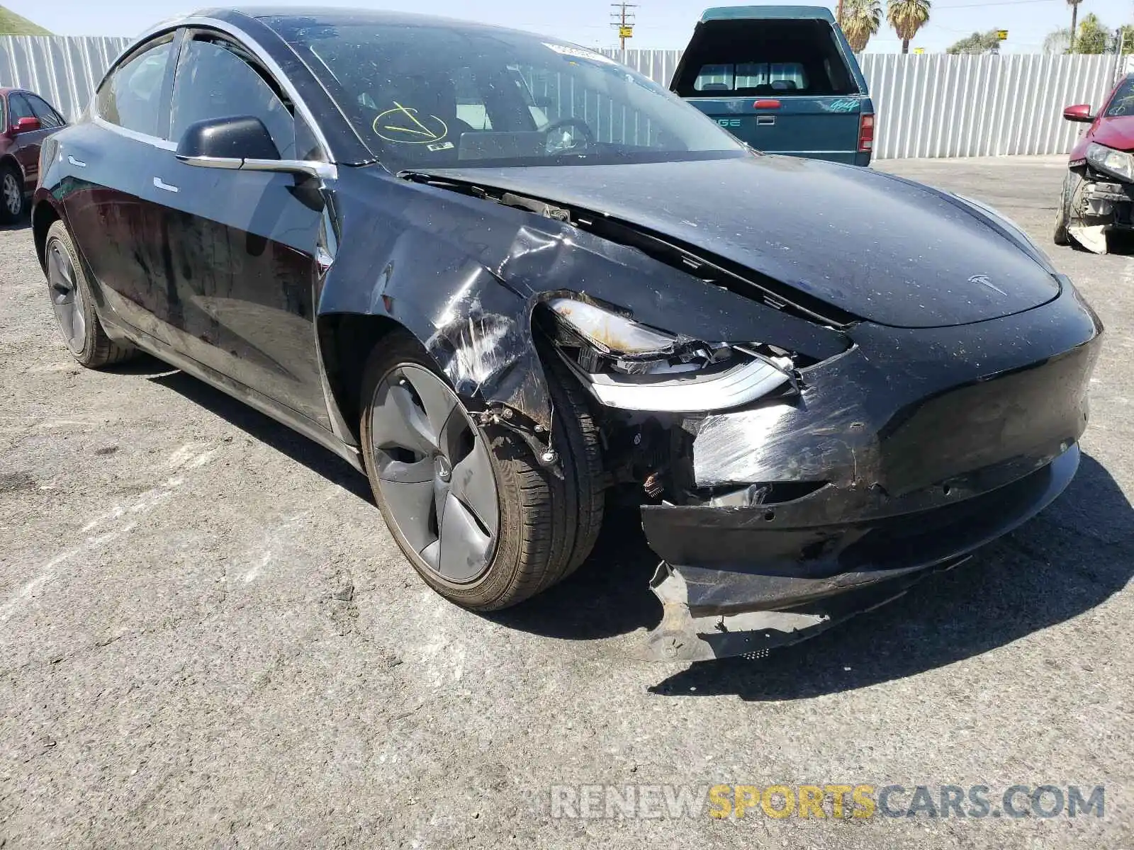 1 Photograph of a damaged car 5YJ3E1EC7LF601323 TESLA MODEL 3 2020