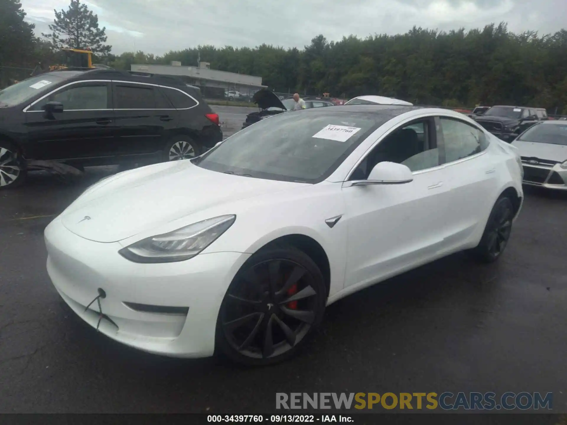 2 Photograph of a damaged car 5YJ3E1EC7LF624245 TESLA MODEL 3 2020