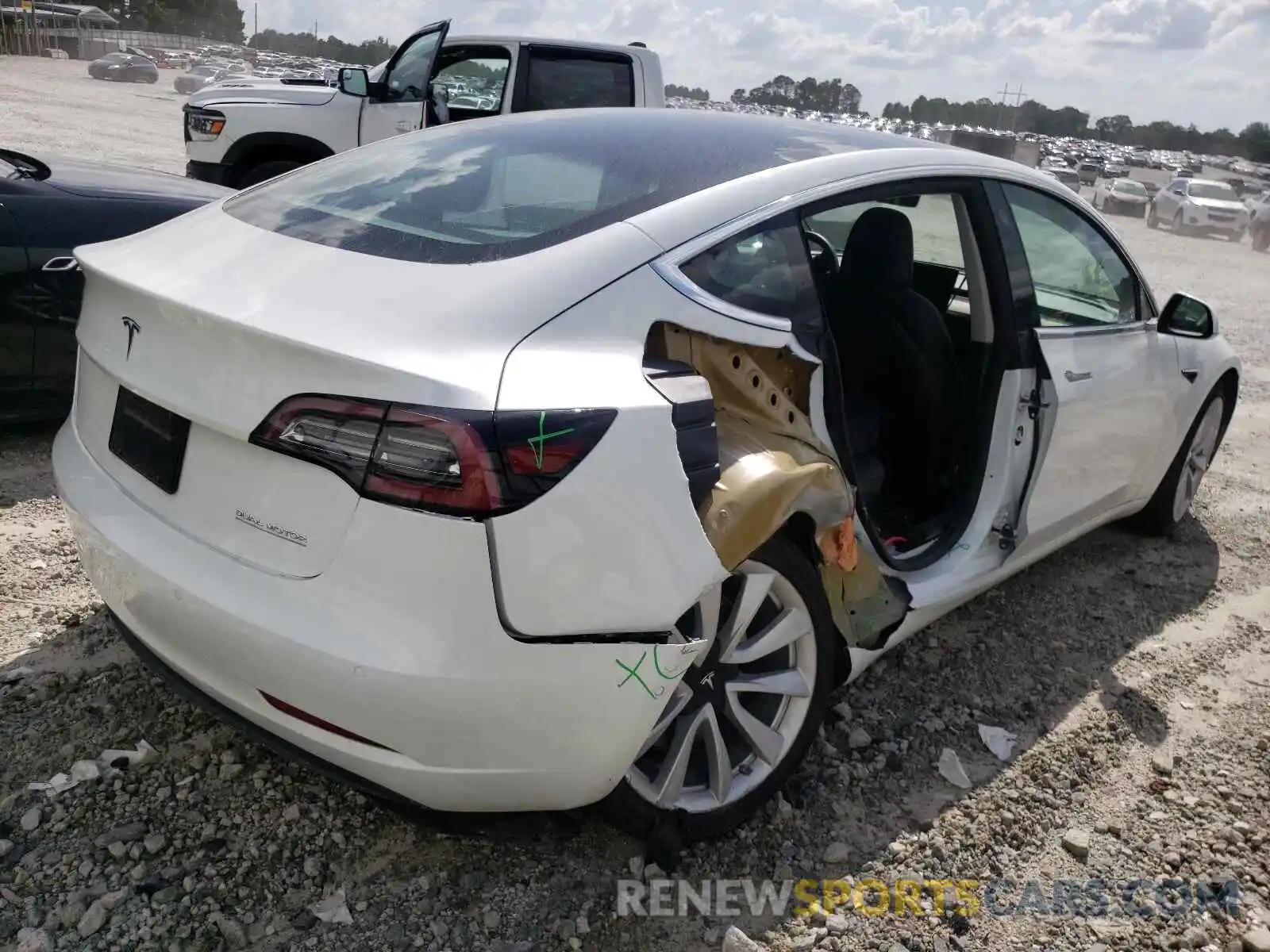 4 Photograph of a damaged car 5YJ3E1EC7LF627579 TESLA MODEL 3 2020