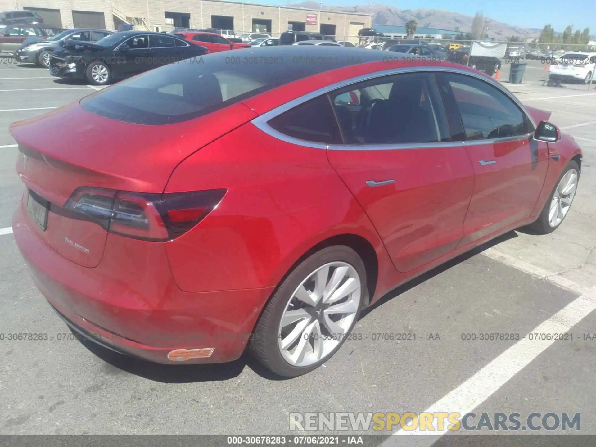 4 Photograph of a damaged car 5YJ3E1EC7LF647251 TESLA MODEL 3 2020